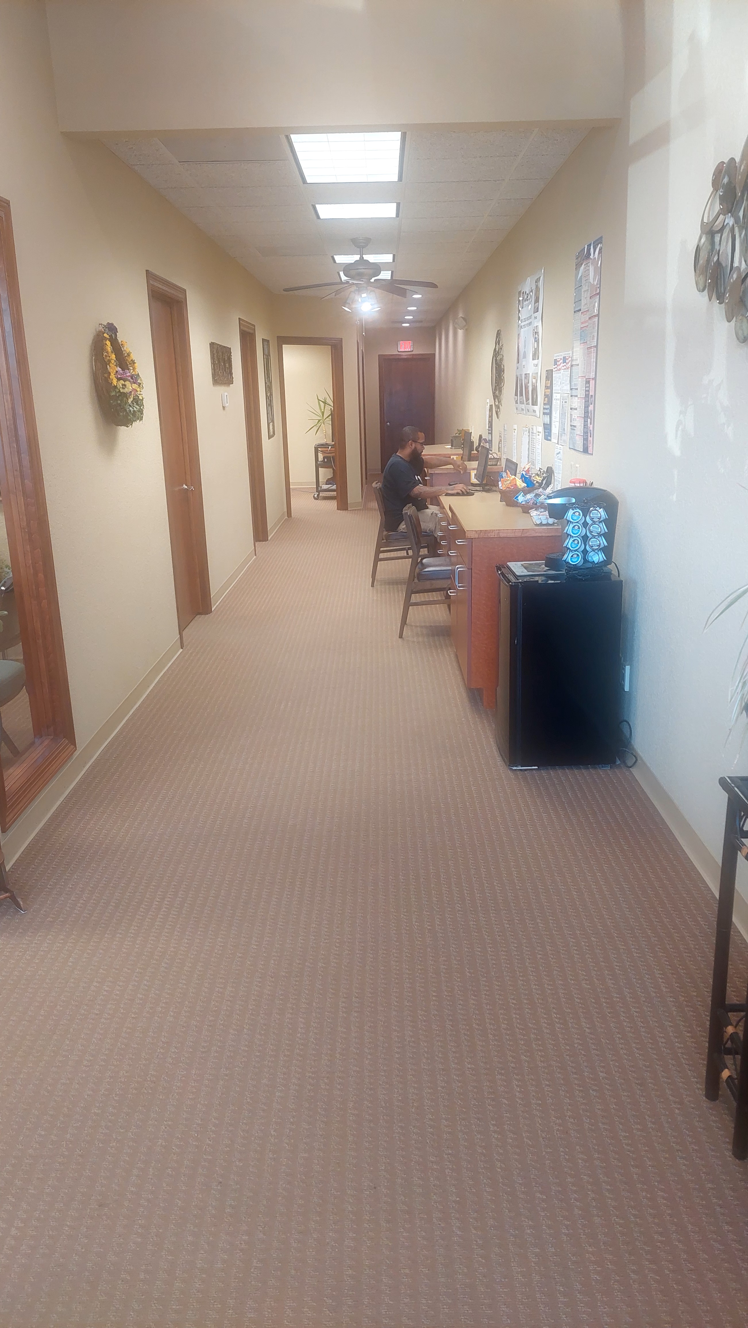 Hall way 20230823_160510.jpeg