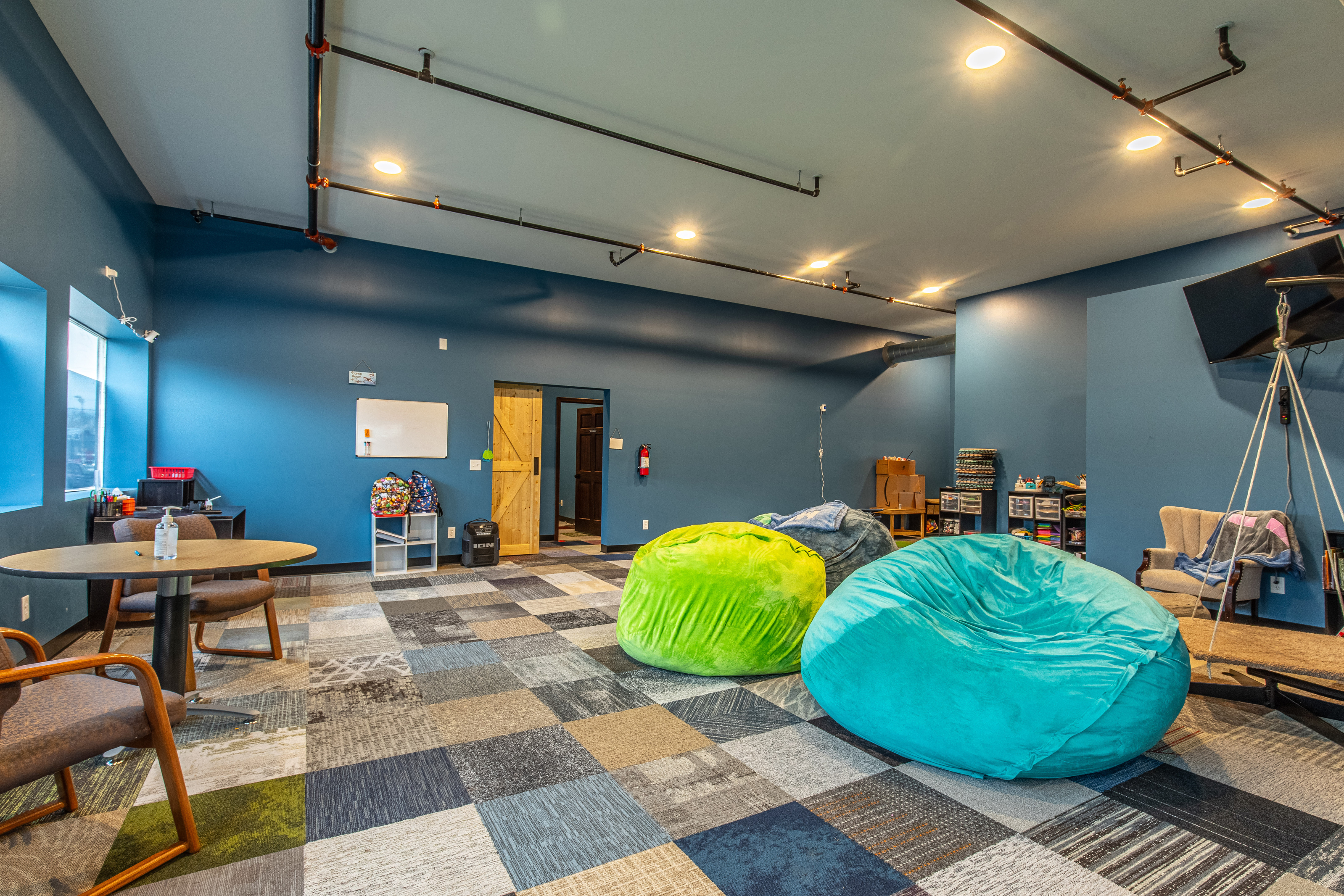 30 N Main St Business Interior-16 - Copy.jpg