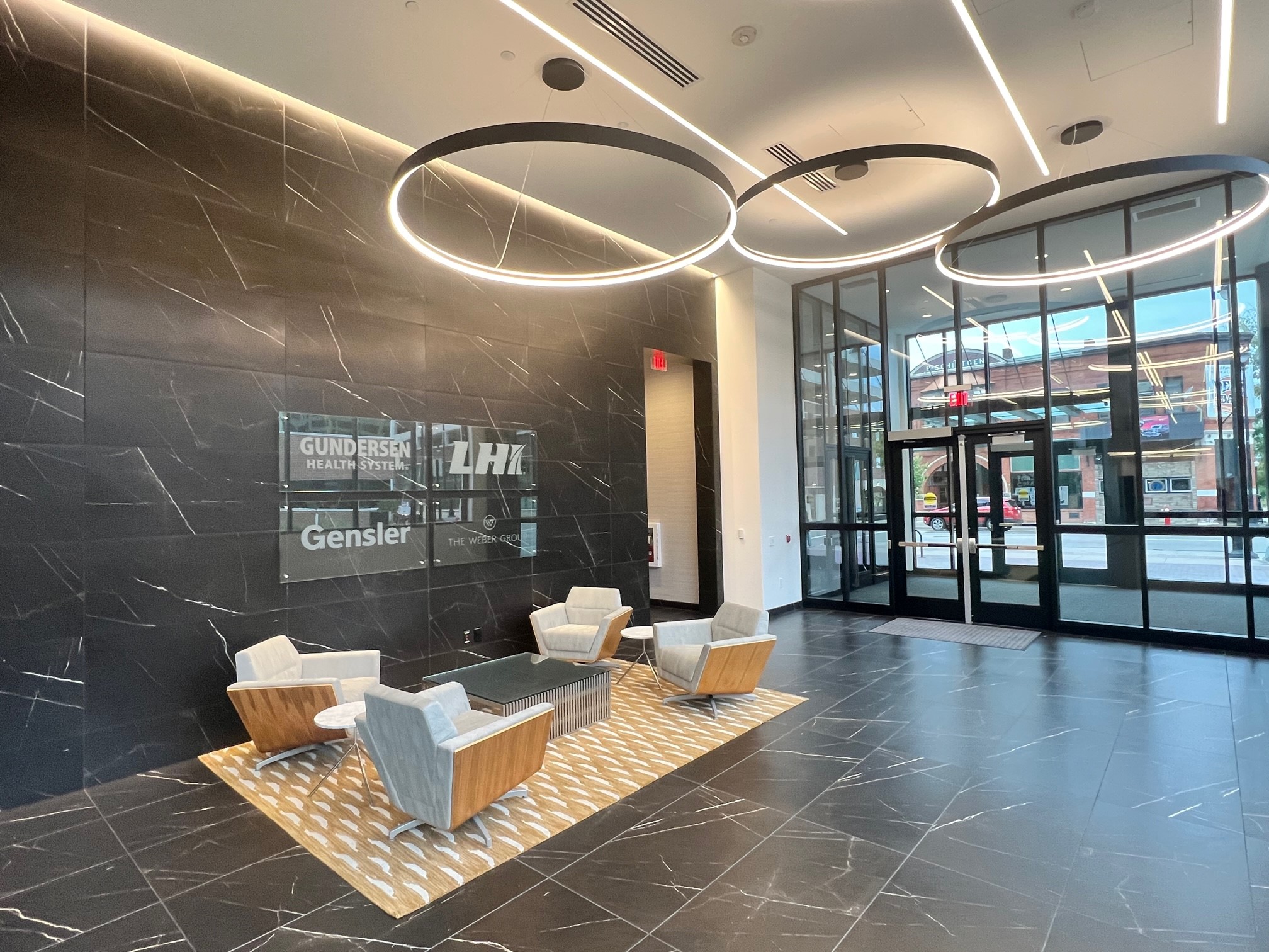 Belle Square - Lobby.jpg