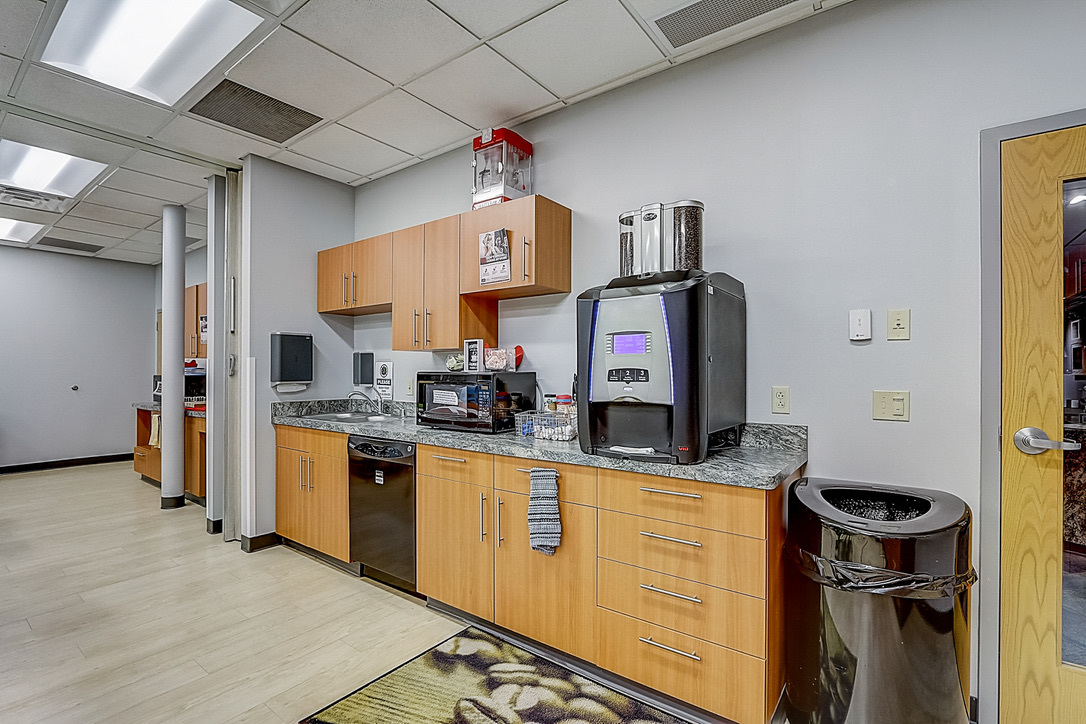 Ramaker Large Emplyee Break Area with Coffee Machine.jpg