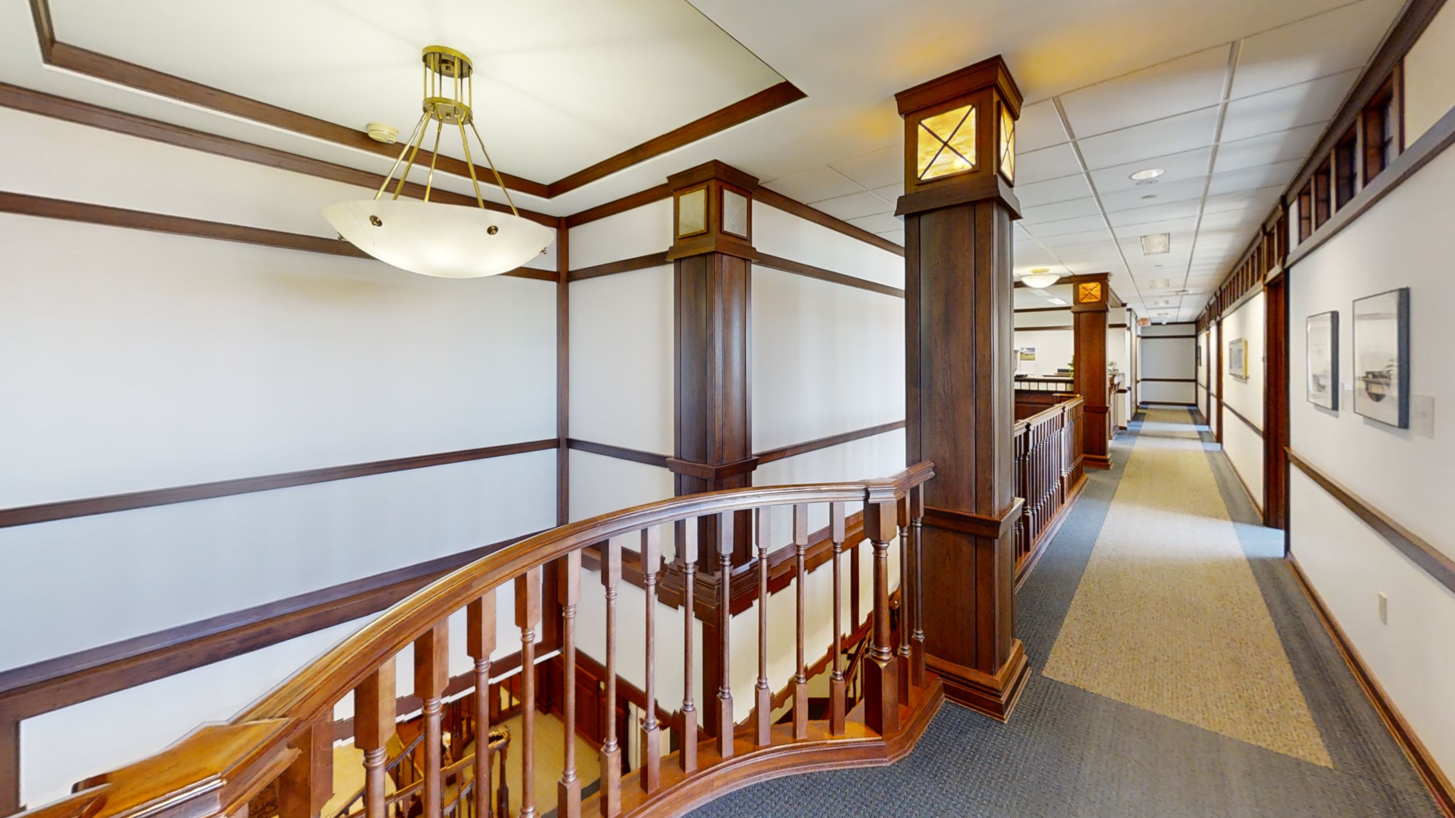 Hallway.jpg