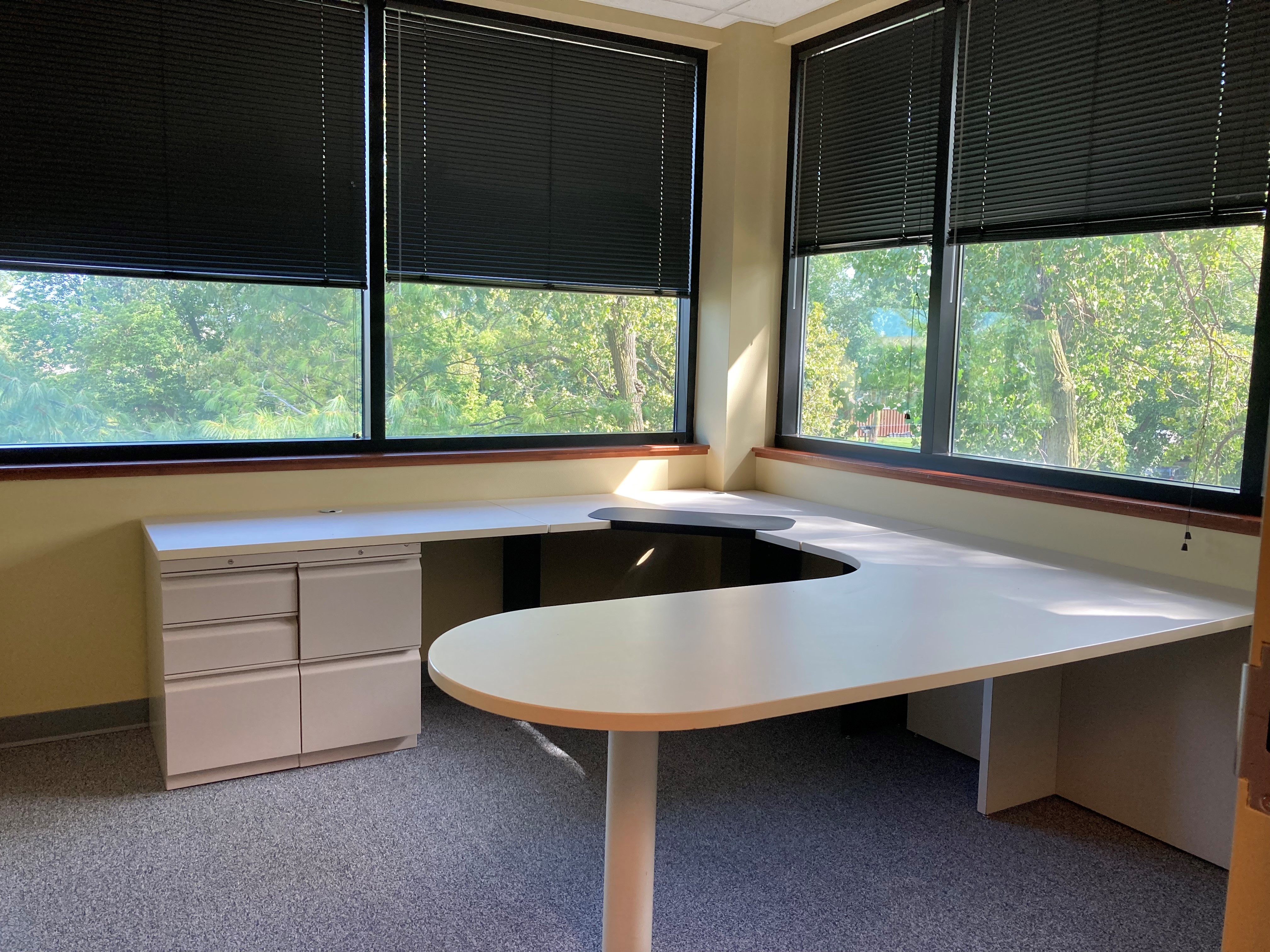 2901 International Lane - Office Pic 4.jpg