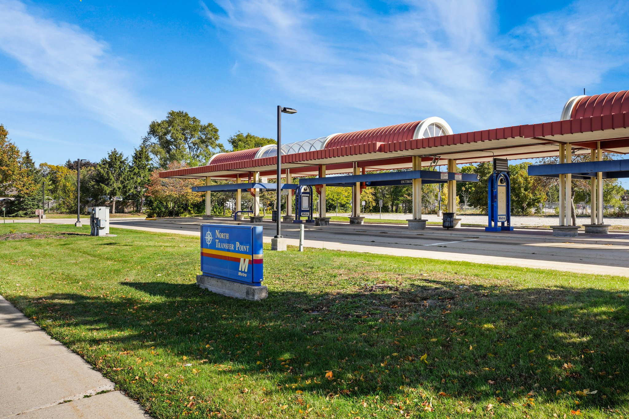 30-web-or-mls-2012-commercial-ave.jpg
