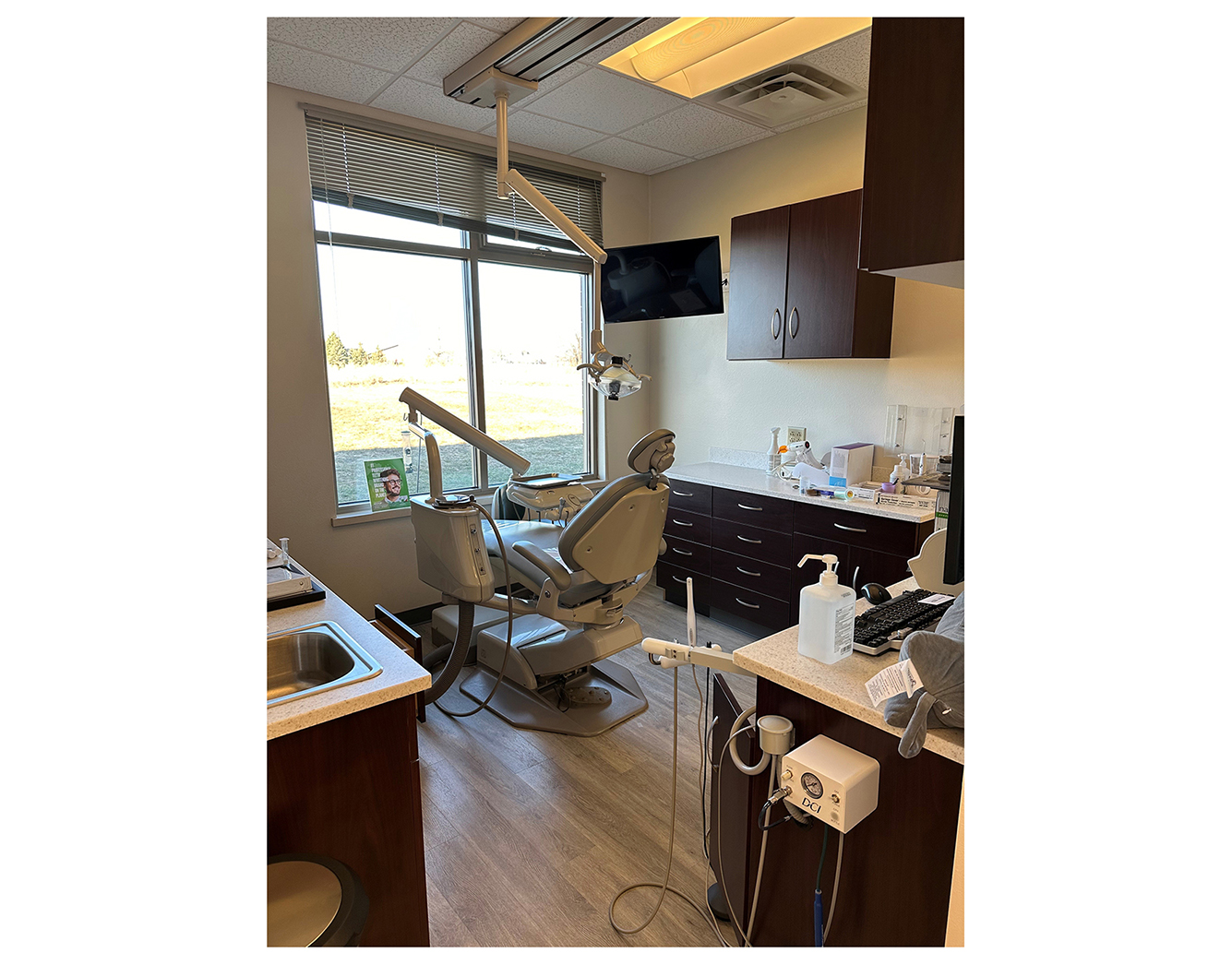 Dental Clinic Interior 11 webpic.jpg