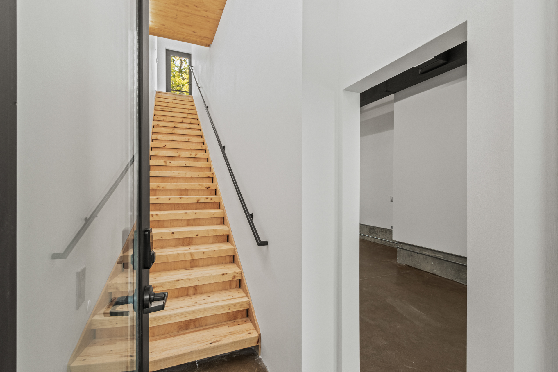 214 S Hamilton St-61.jpg