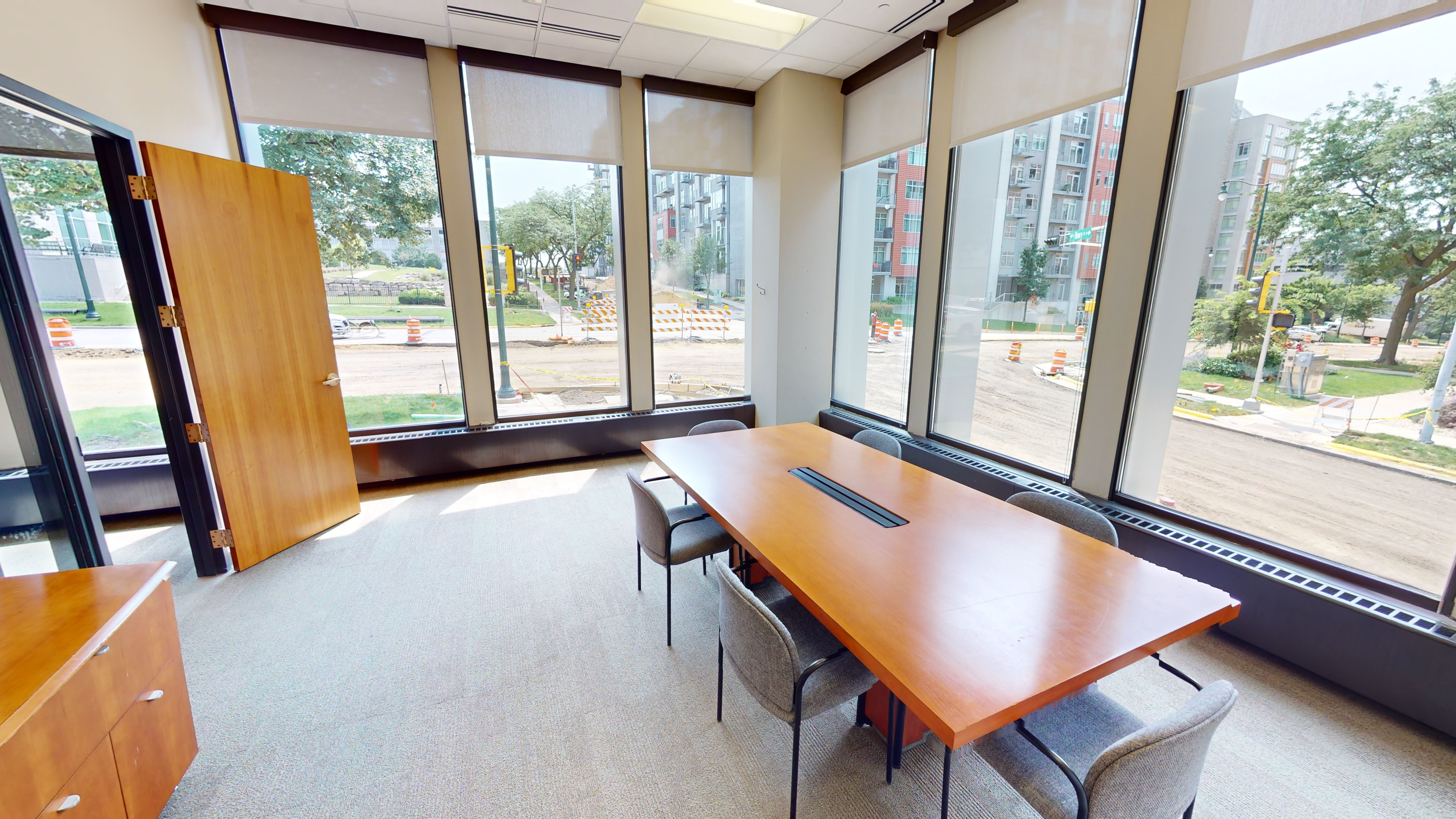 Suite 100 6.jpg