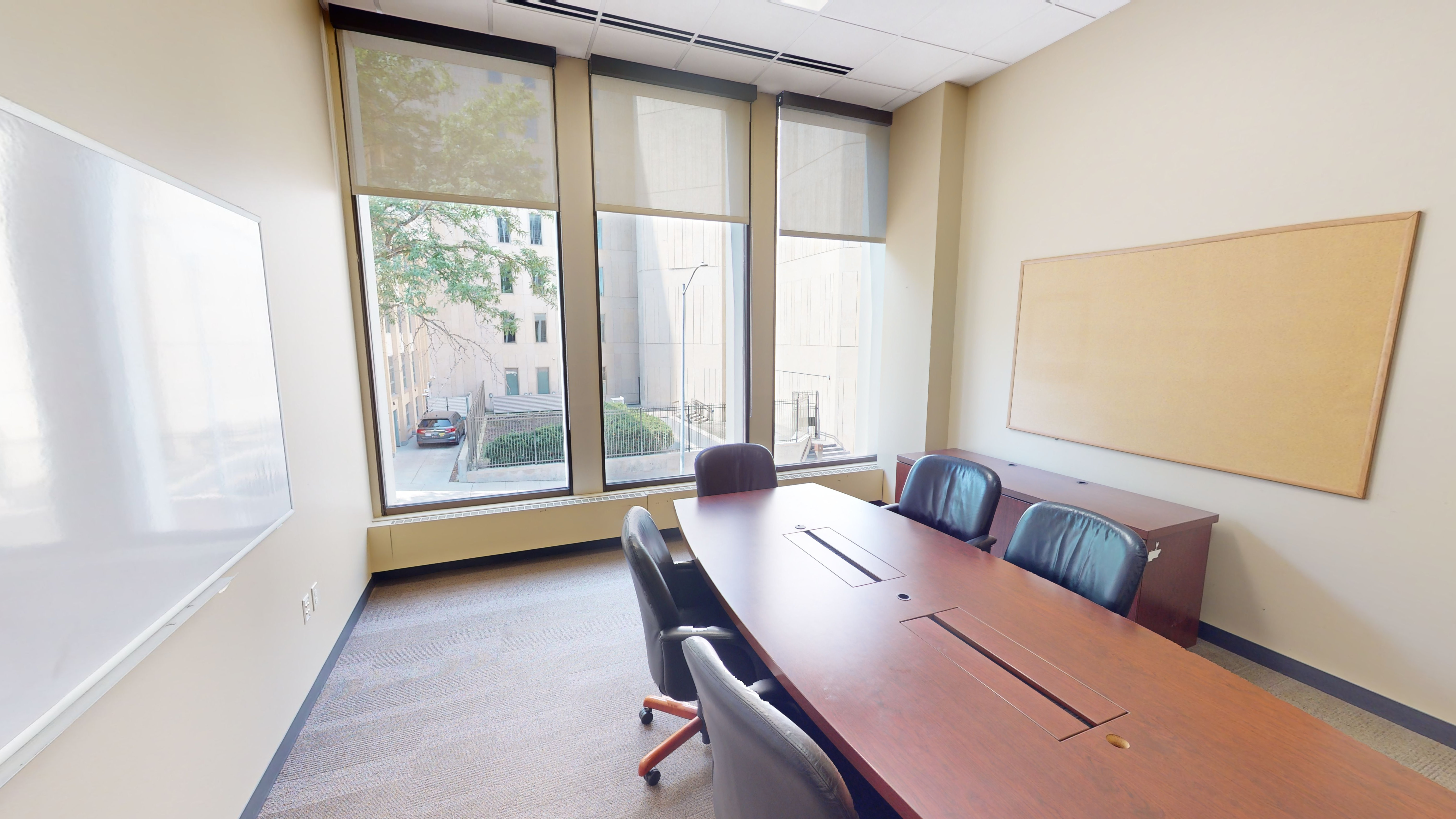 Suite 100 8.jpg