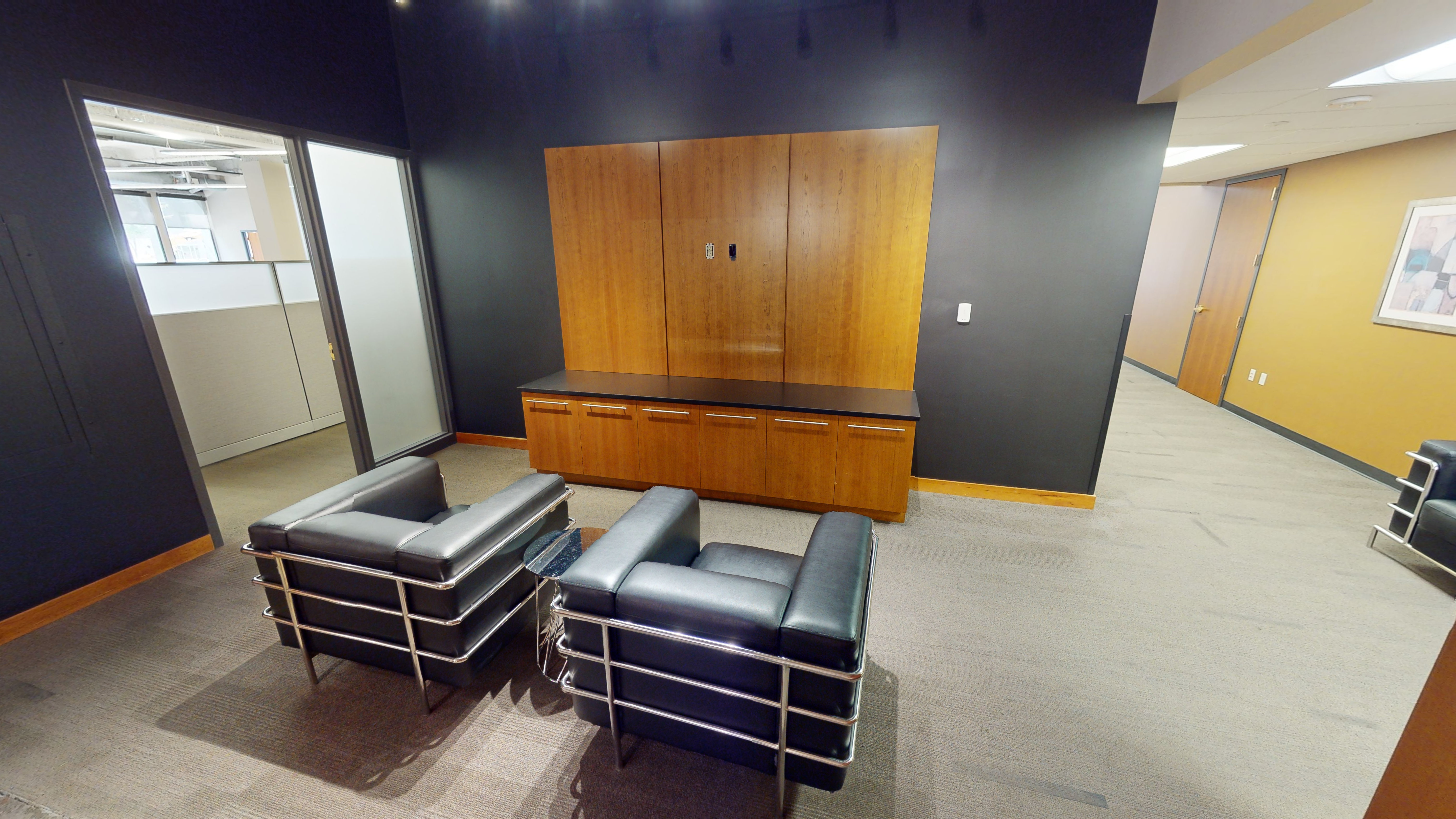 Suite 100 19.jpg
