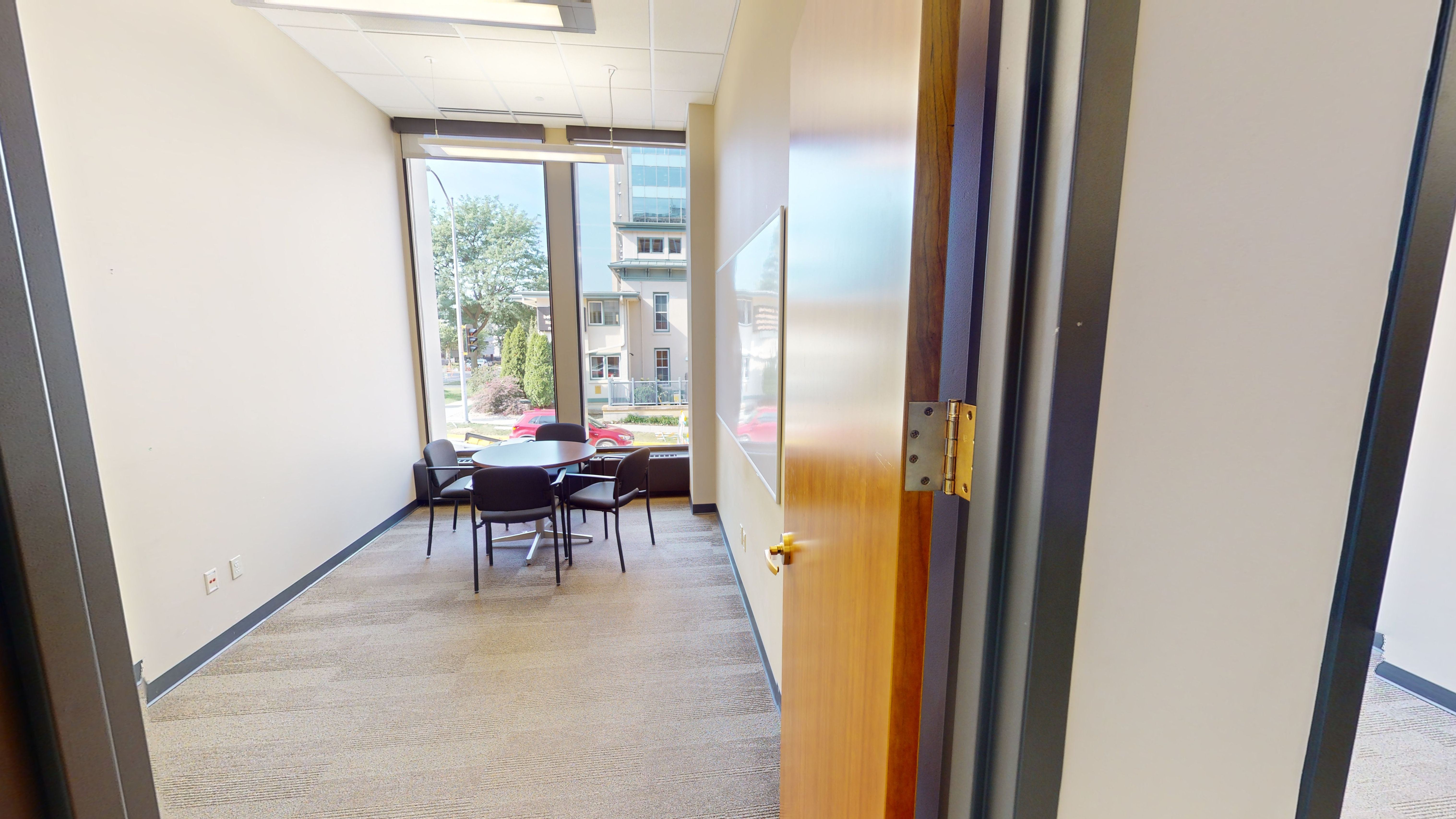 Suite 100 29.jpg