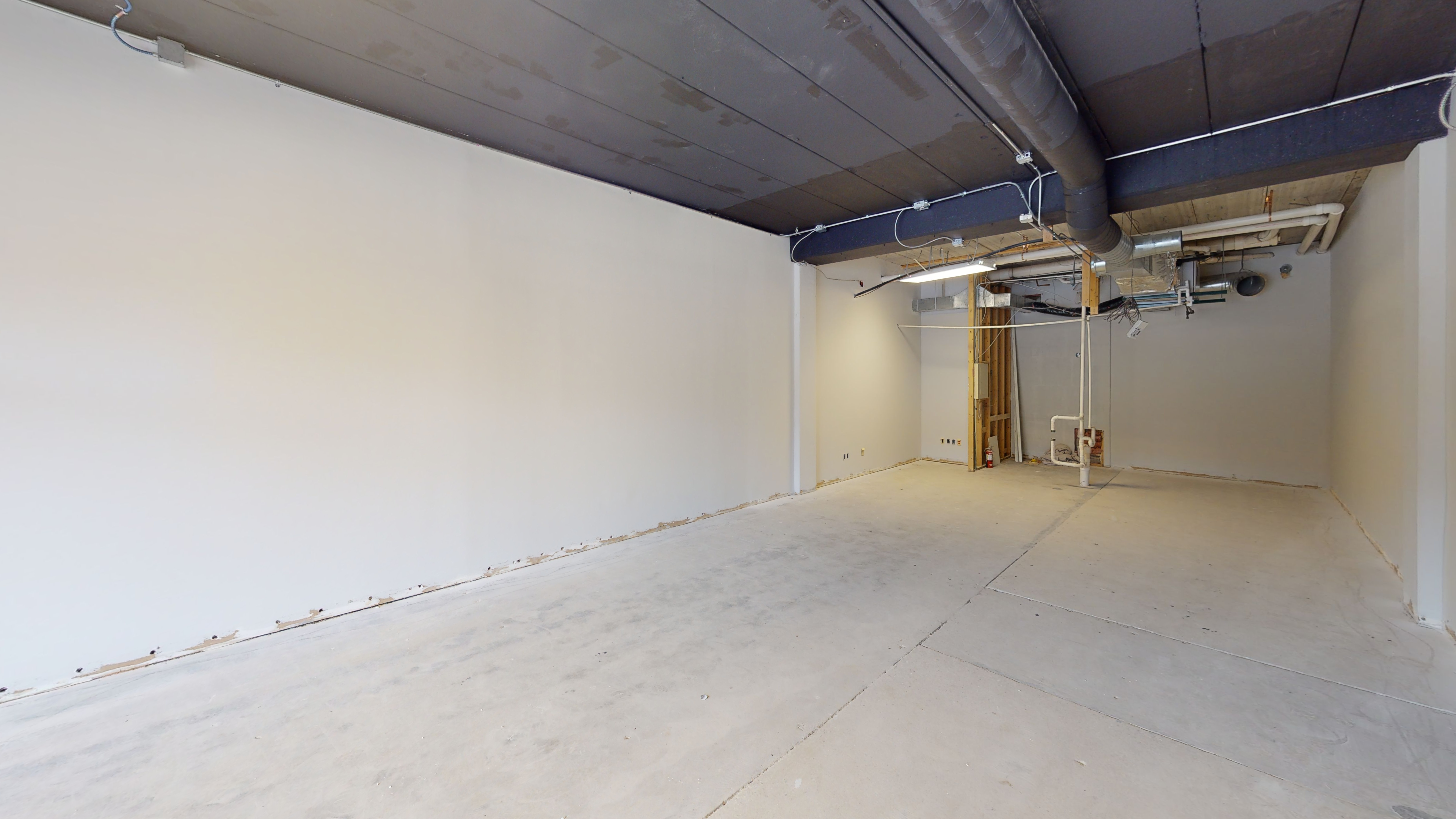Full Space.jpg