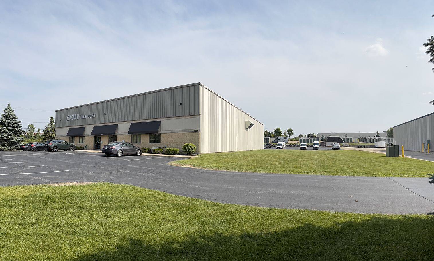 5401 Voges Road Side Yard.jpg