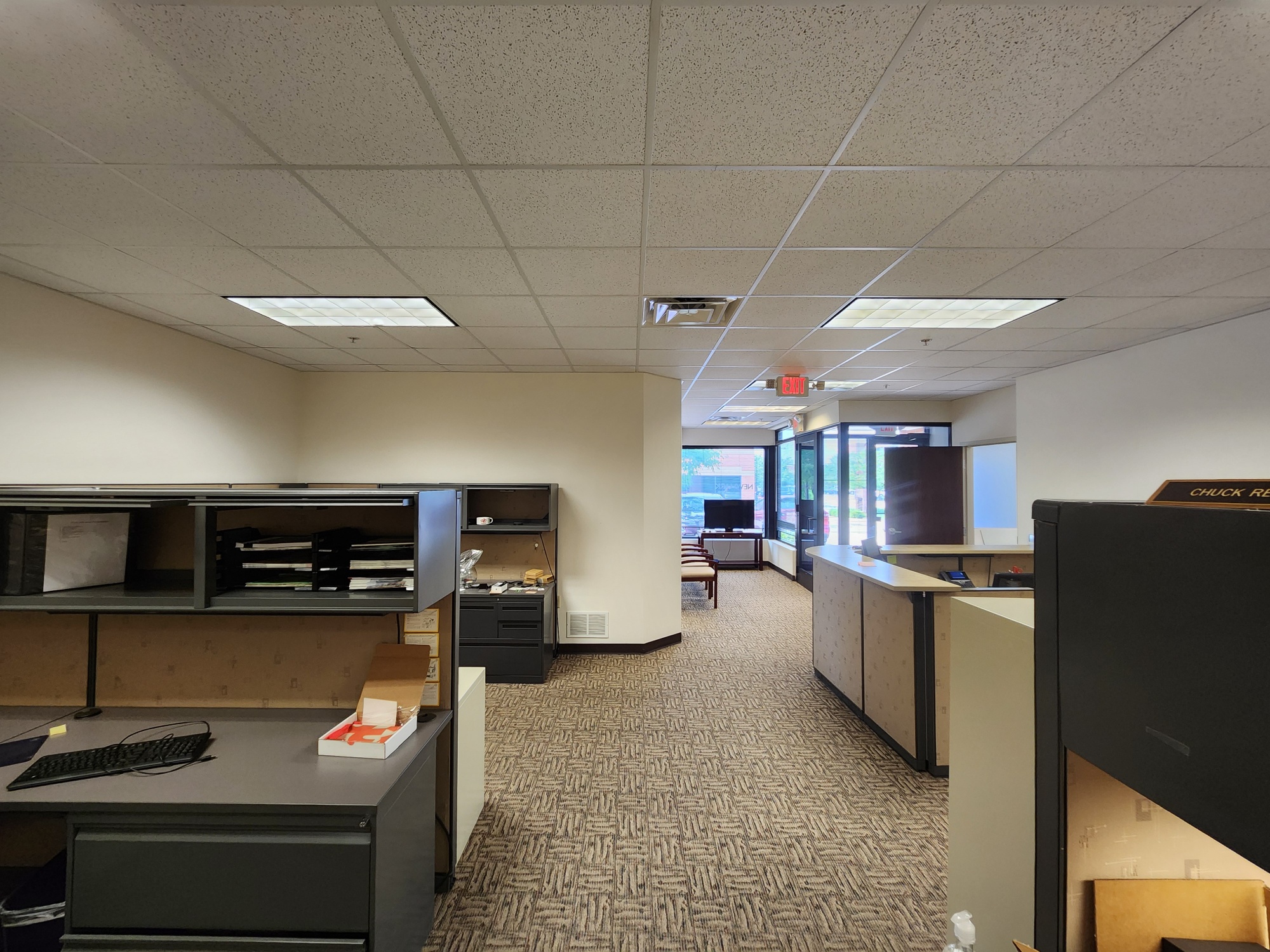 Cubicle Area - storage space.jpg