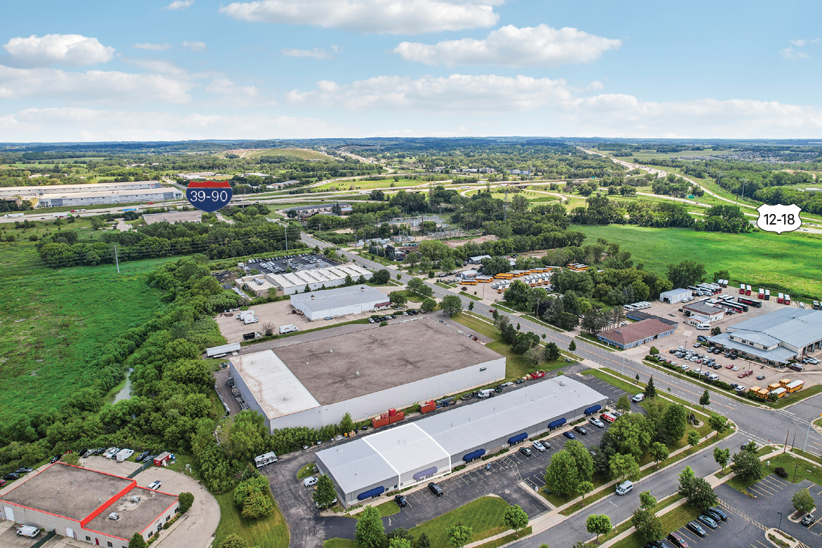 21 Marsh Ct - Aerial 2.png