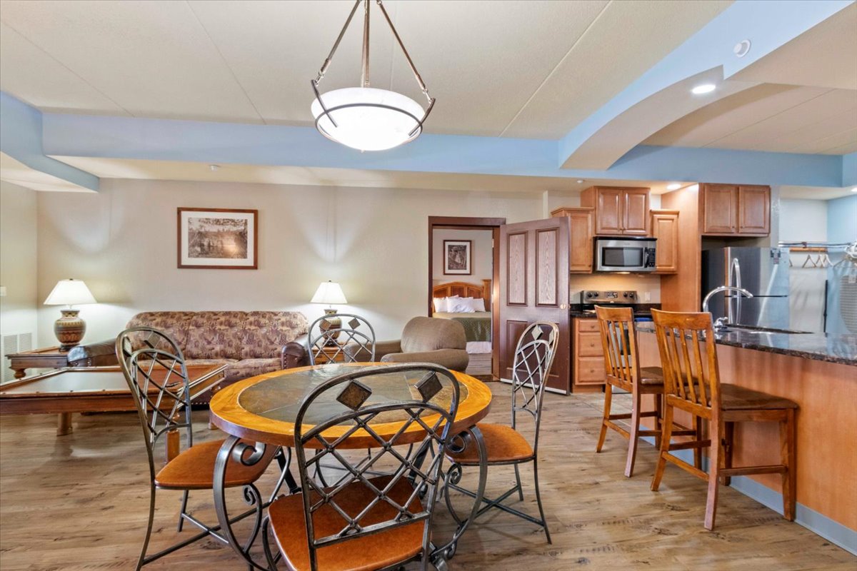 07-2411 River Rd Unit 2344-234_4292.jpg