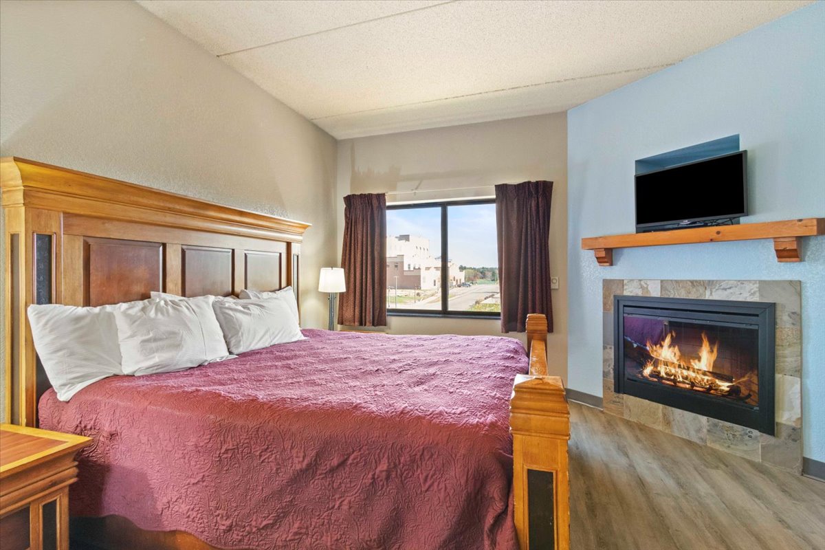 16-2411 River Rd Unit 2344-234_4319.jpg