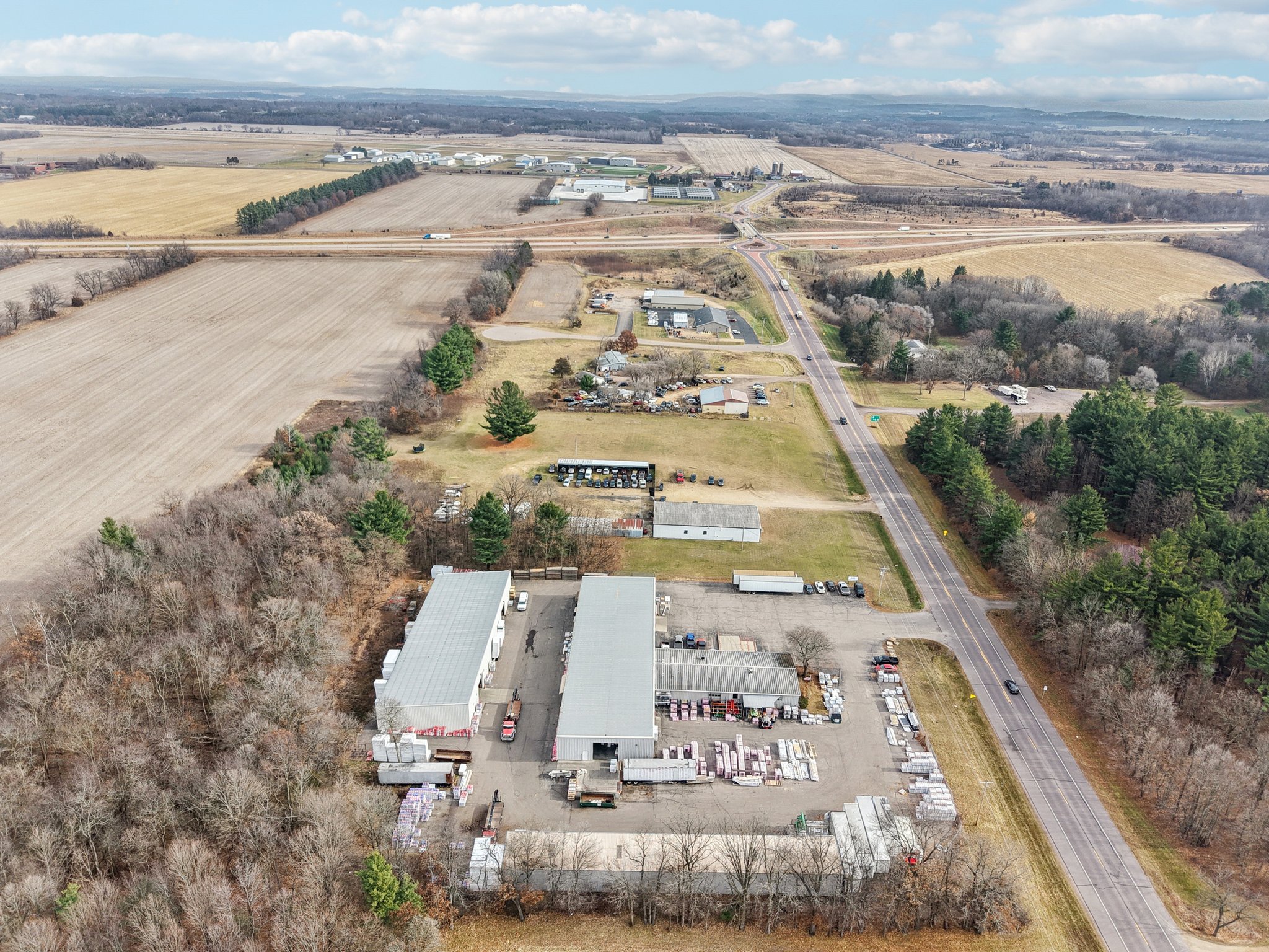 E10620 WI-33 Aerial 1.jpg