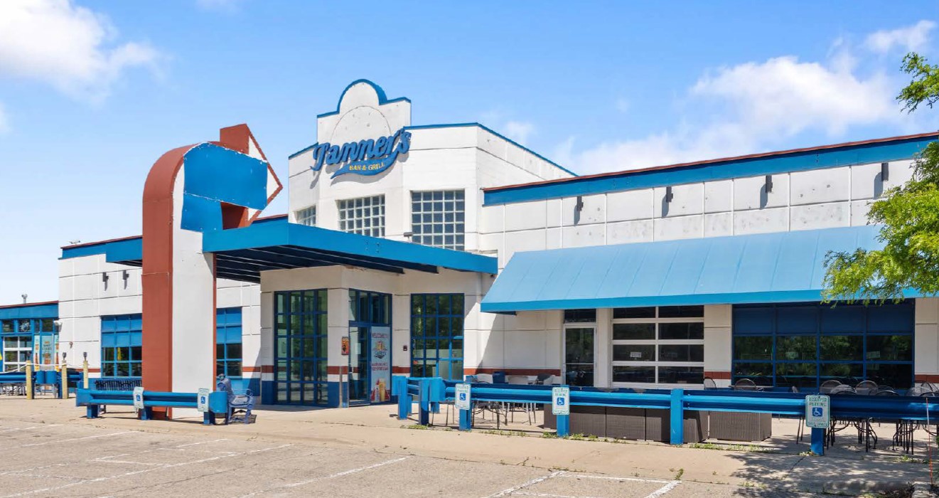 Cover Image_2259 Deming Way.jpg