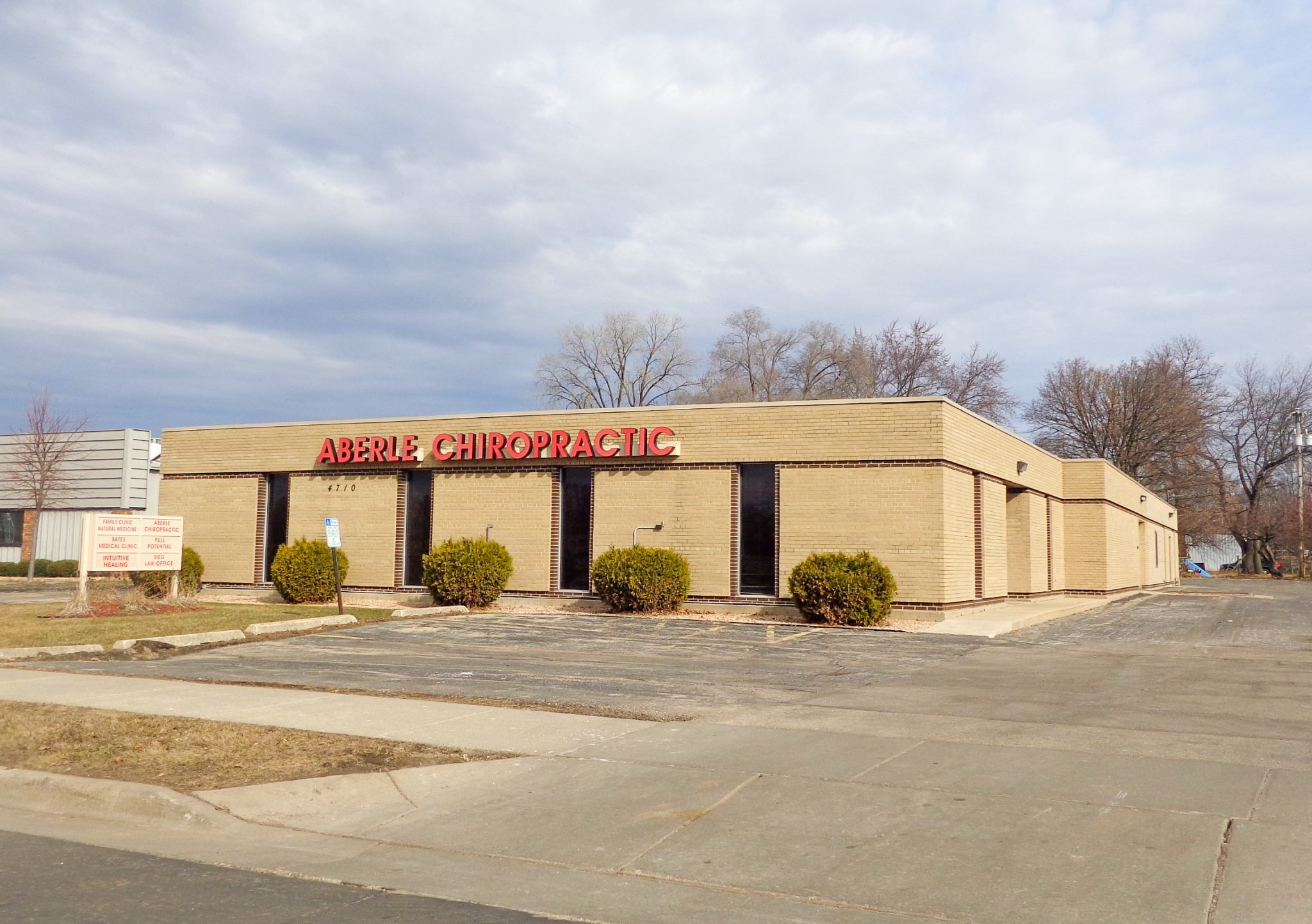 BuildingPhoto 2-2.jpg