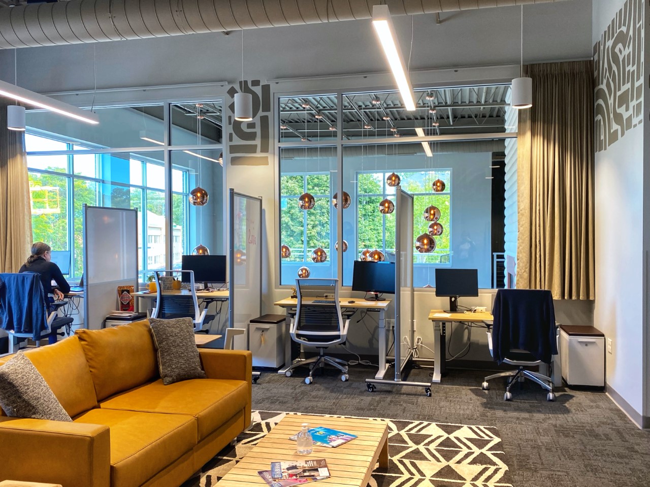 Dedicated Desk_2.jpg