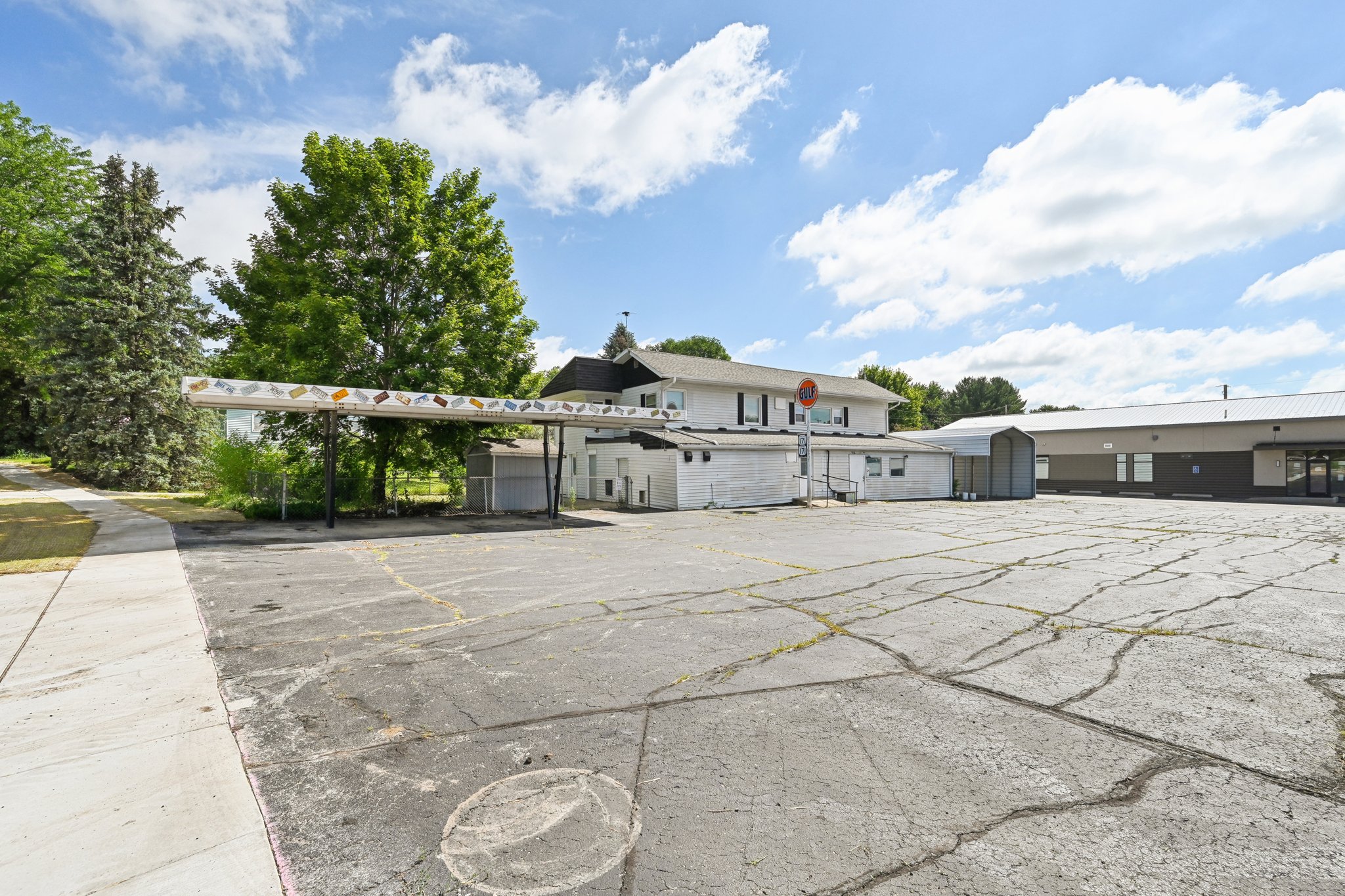 7-web-or-mls-Madison Ave-007.jpg