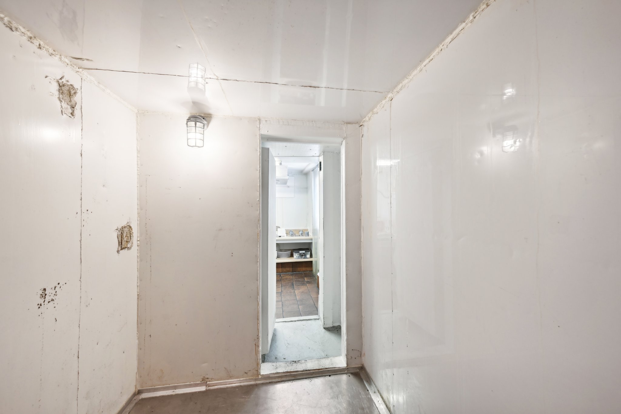 45-web-or-mls-Madison Ave-045.jpg