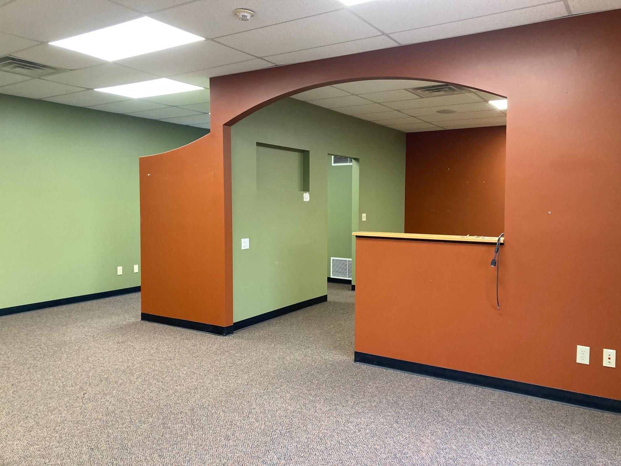 600 W Verona Ave - Pic 6.jpg