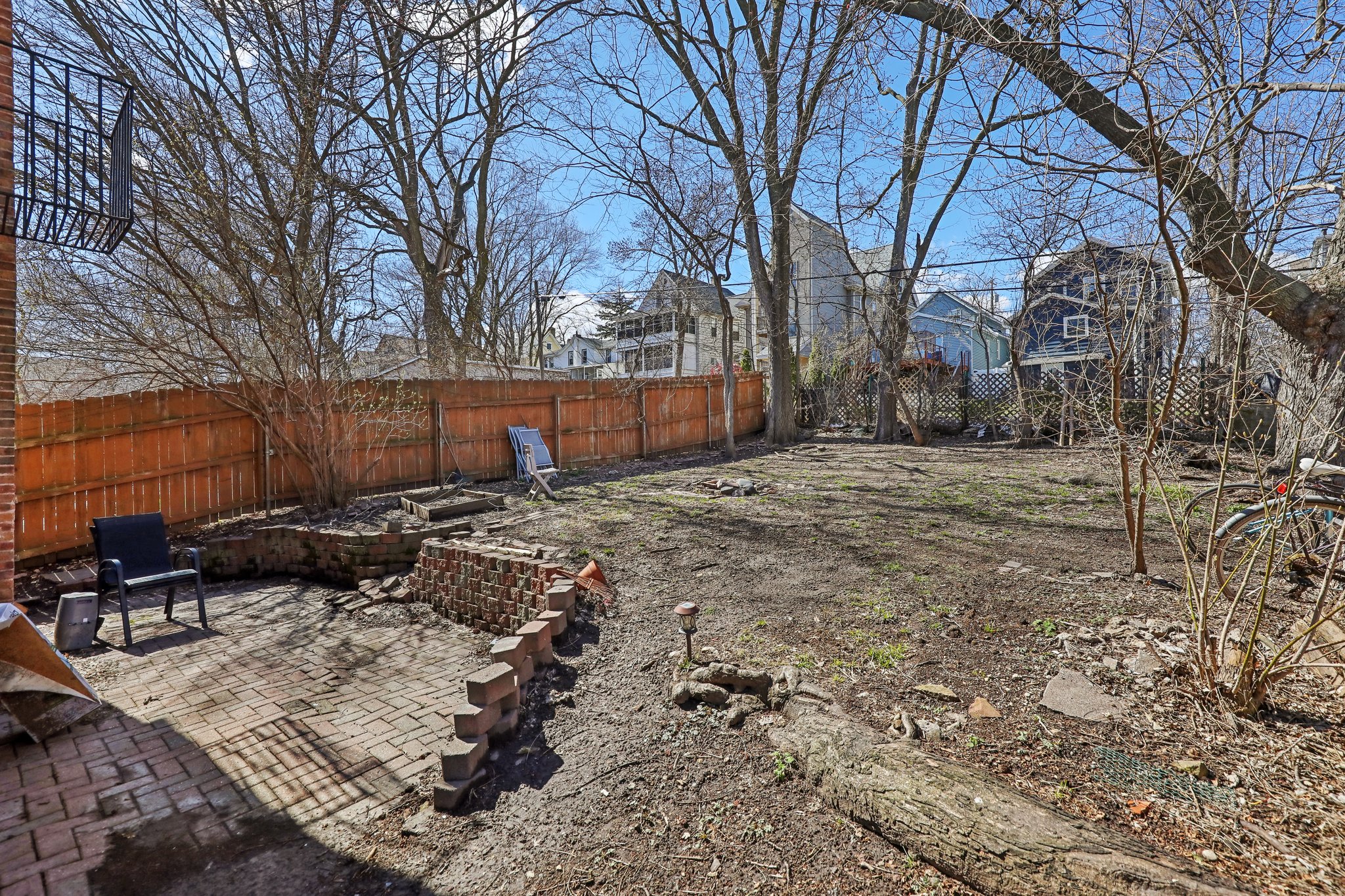 33-web-or-mls-E Johnson St-033.jpg