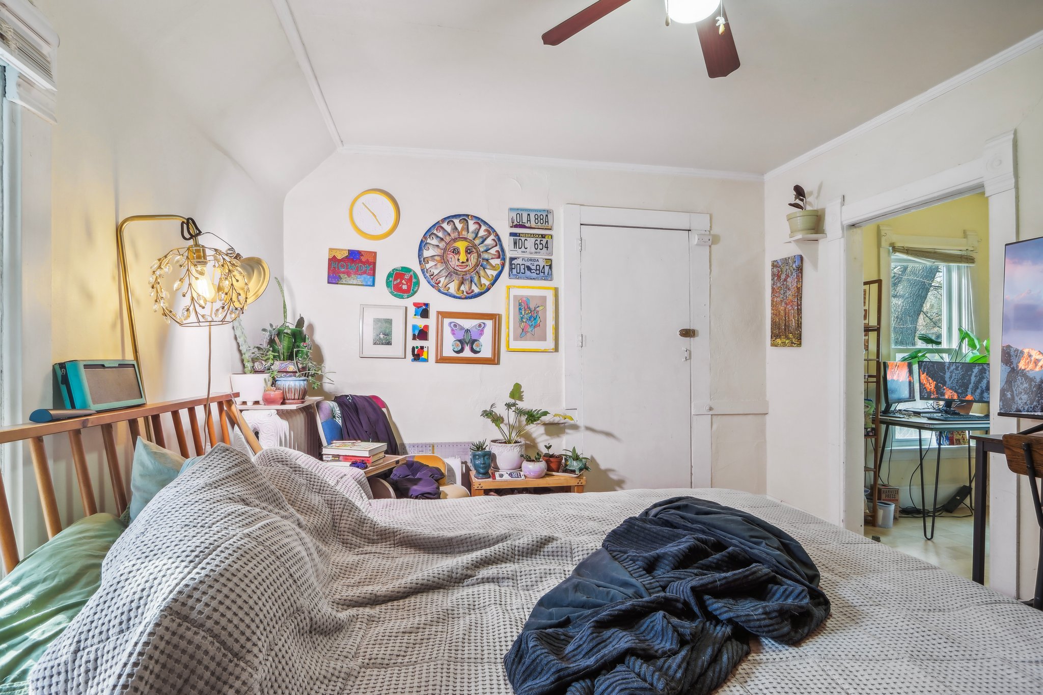 7-web-or-mls-E Johnson St-007.jpg