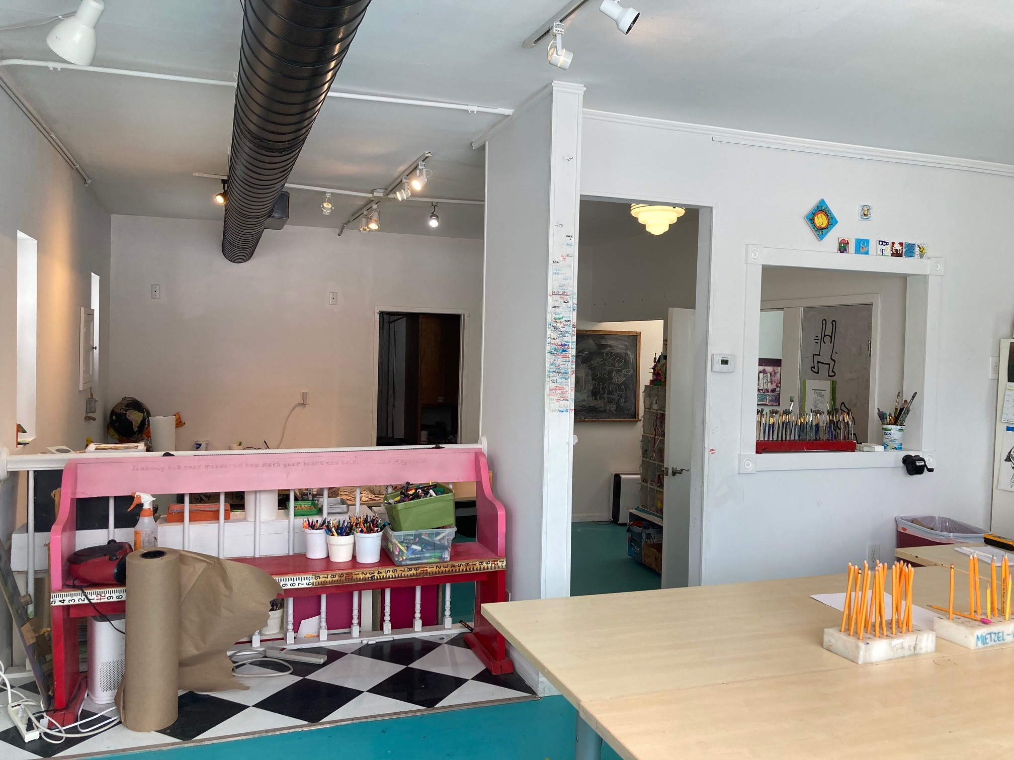 312 W Lakeside St - Pic 4.jpg