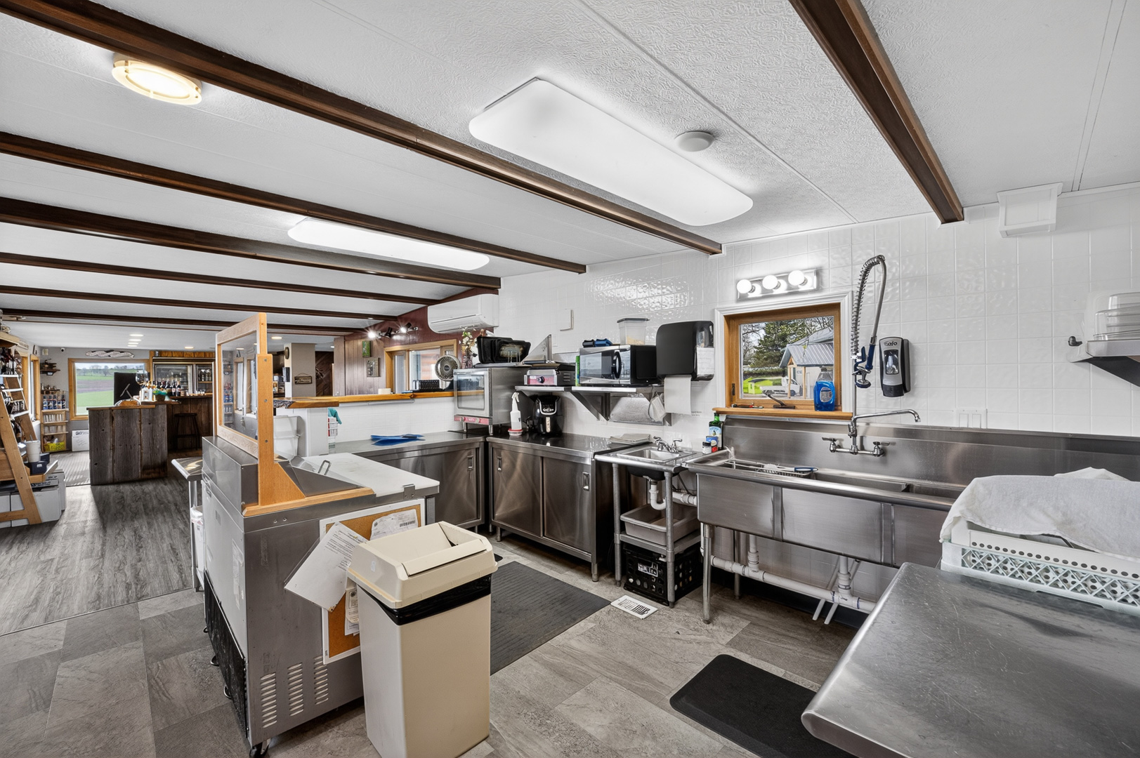 W8170 Pilz Rd-21.jpg