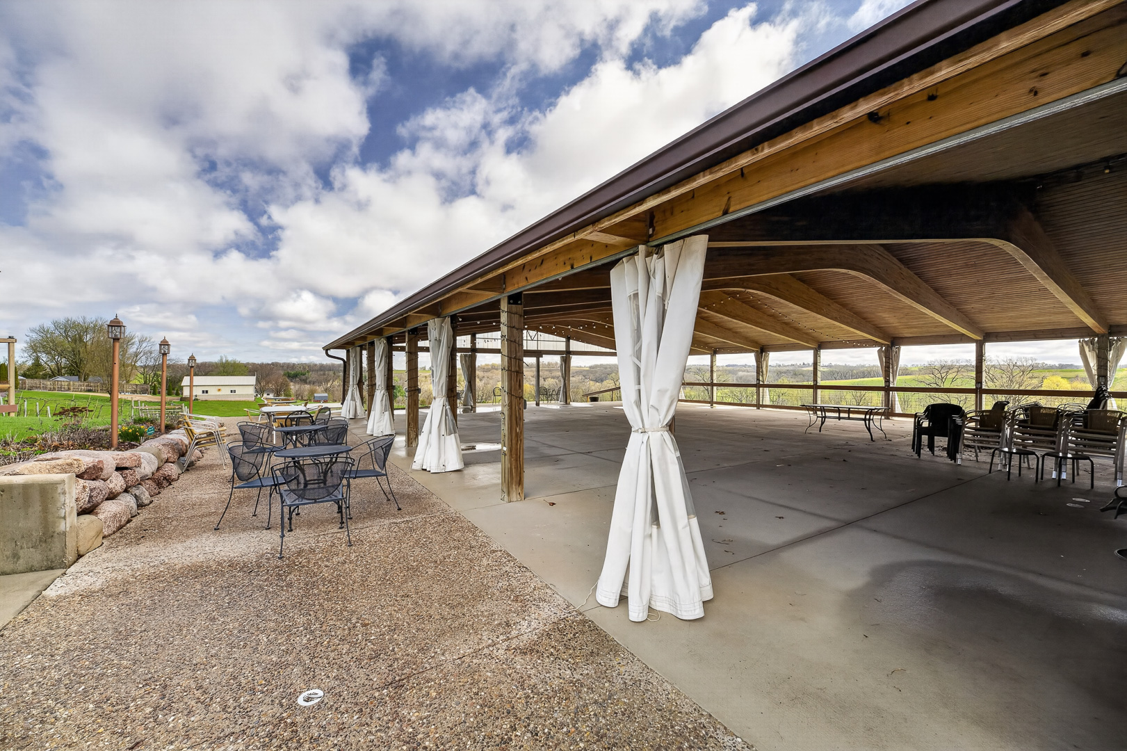 W8170 Pilz Rd-40 1.jpg