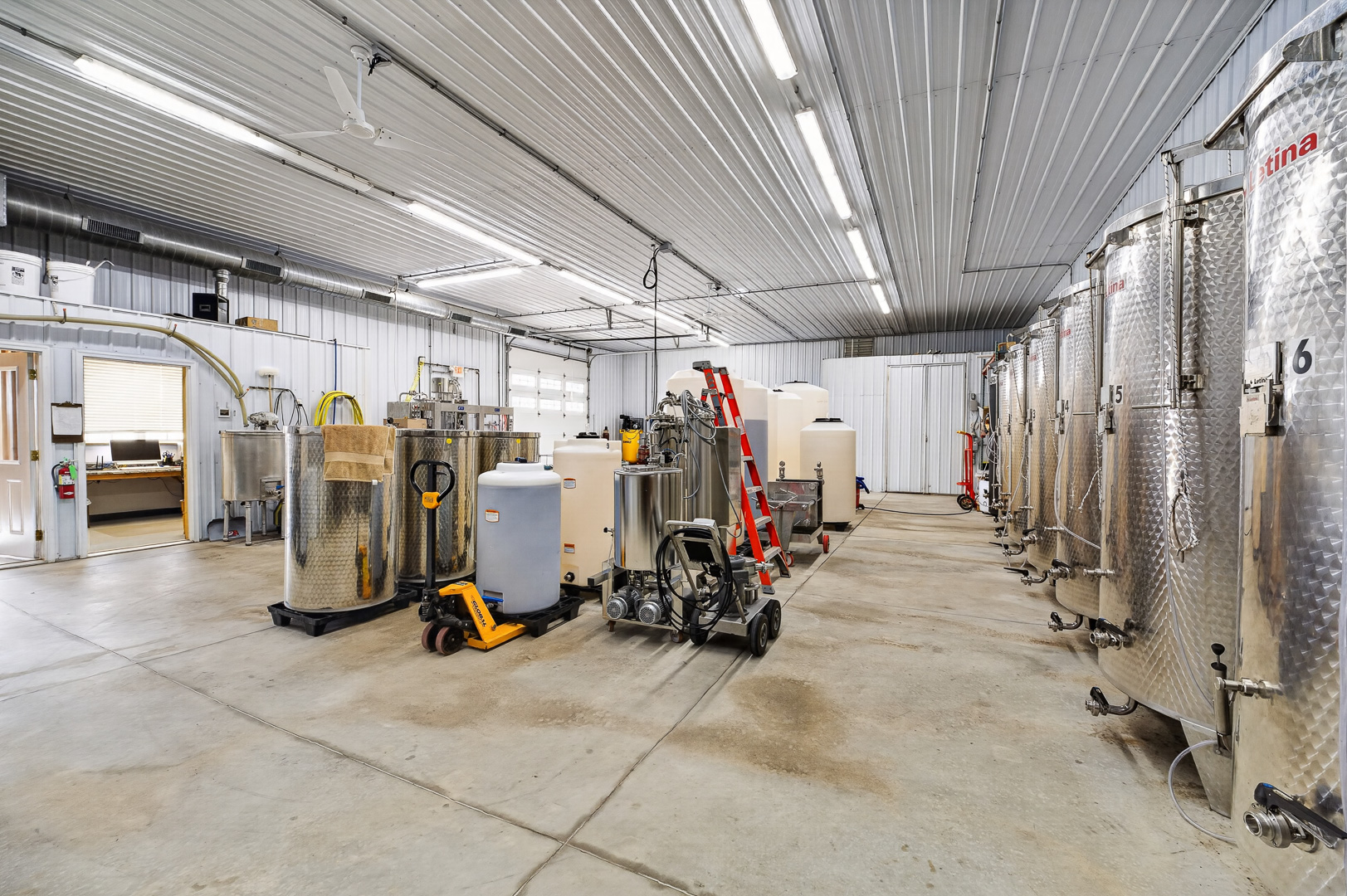 W8170 Pilz Rd-47 1.jpg