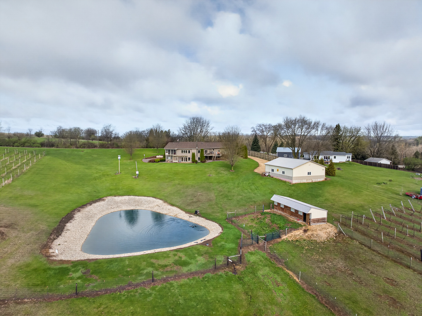 W8170 Pilz Rd-74.jpg