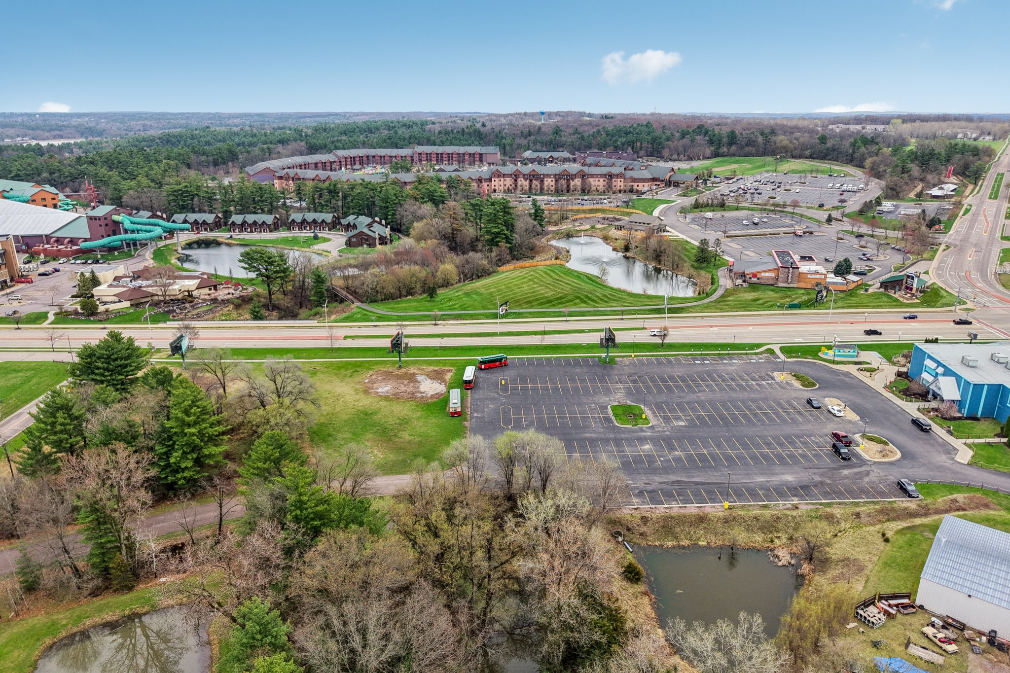 49-web-or-mls-Wisconsin Dells Pkwy S-S1704-047.jpg