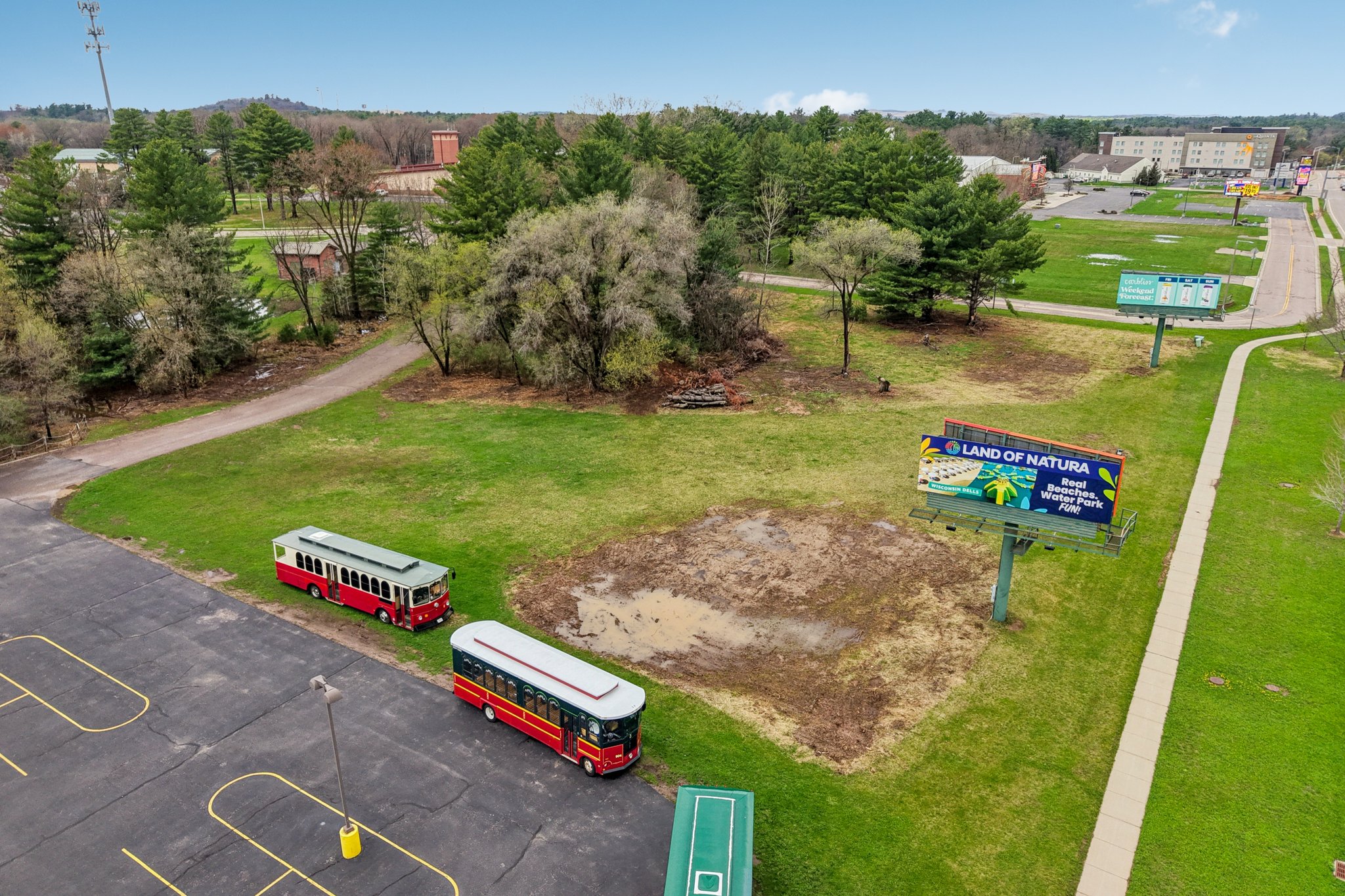 40-web-or-mls-Wisconsin Dells Pkwy S-S1704-039.jpg