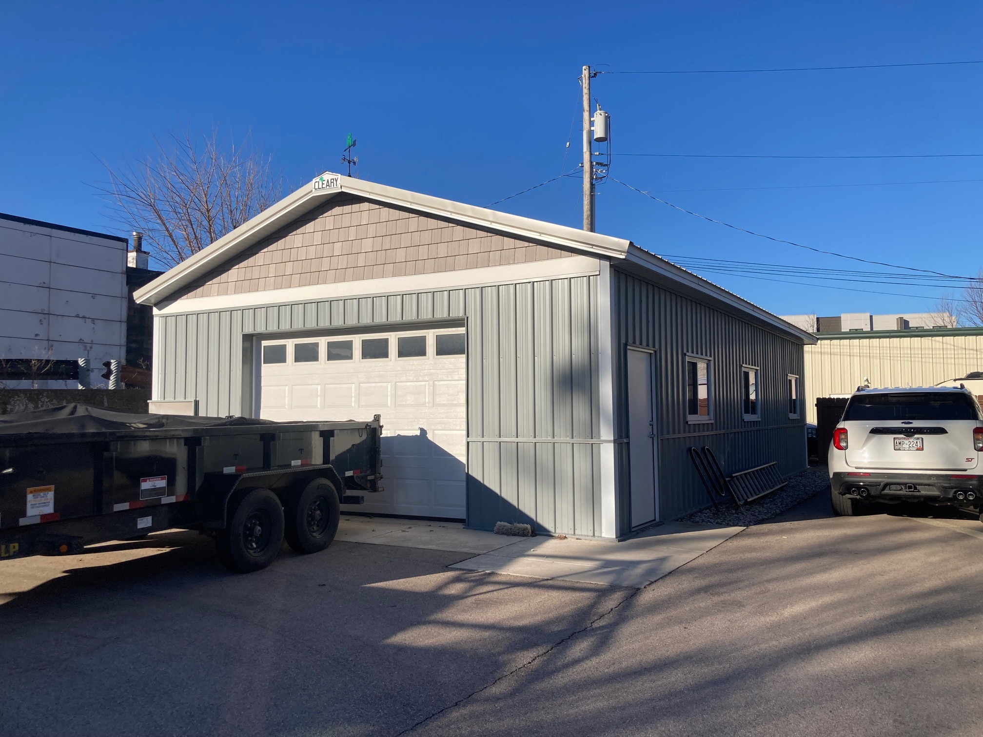 3863 Clover Lane - Pic 3.jpg