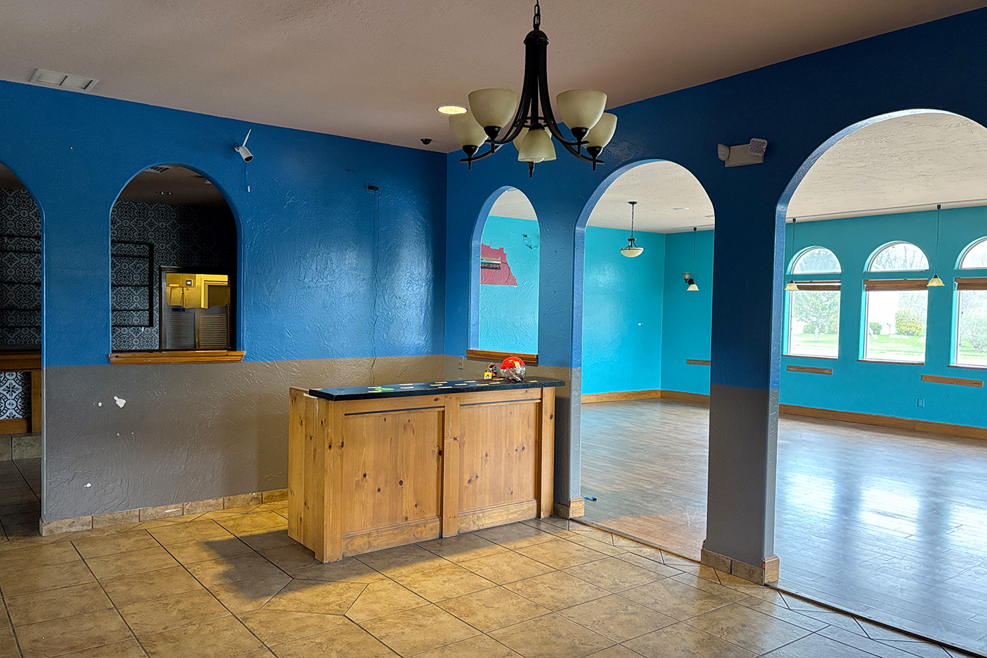 620 Nygaard Street Interior Image 1.jpg