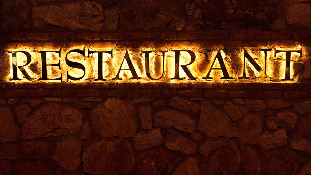 restaurant-sign-11298996686NQf.jpg