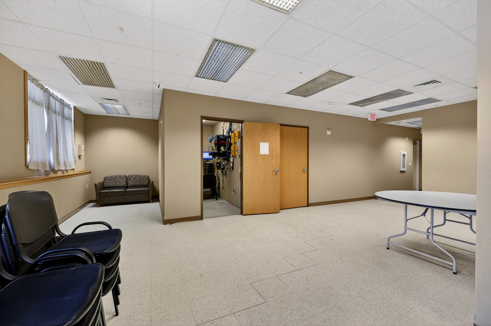 435 Main St-24.jpg
