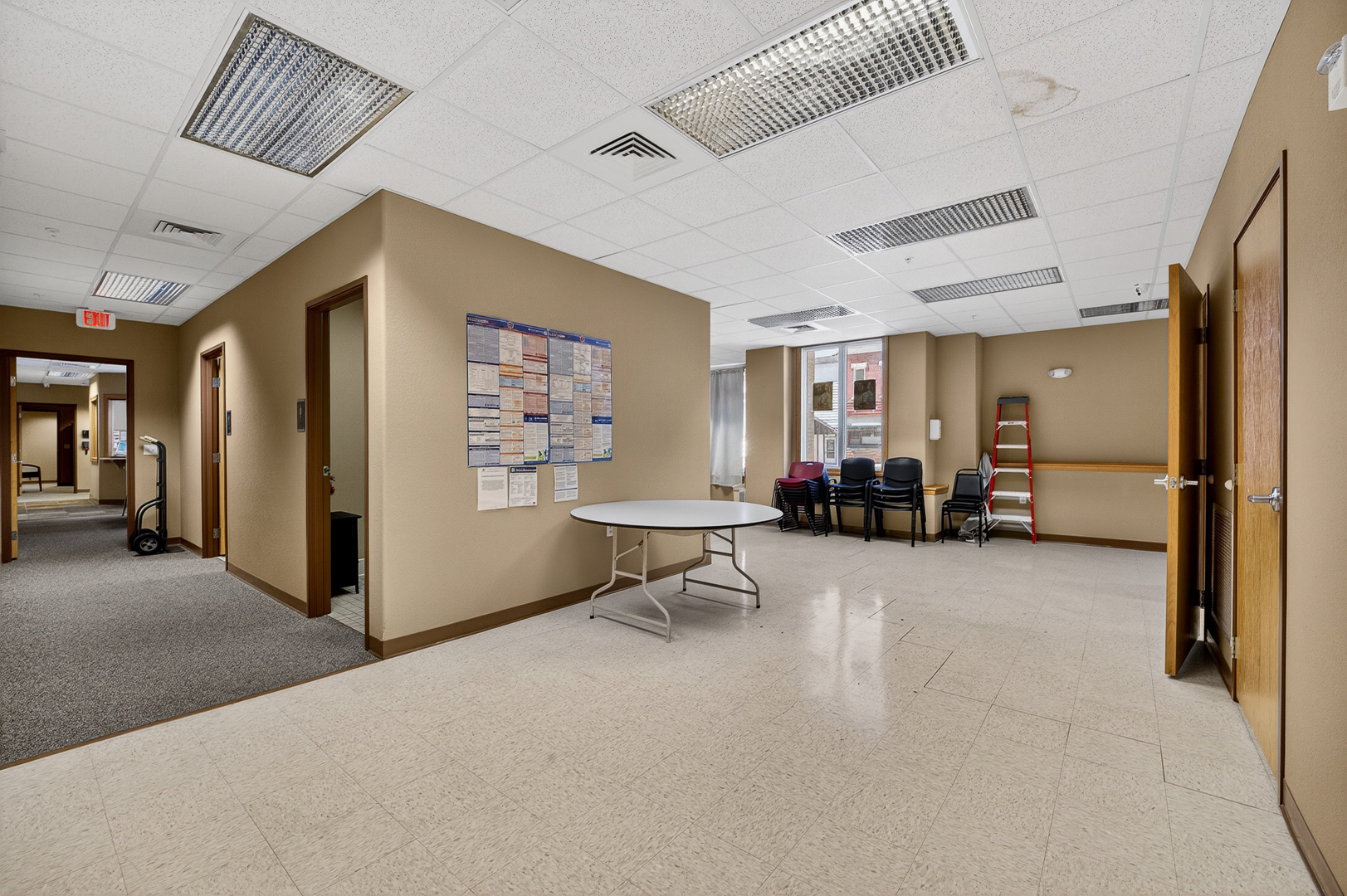 435 Main St-25.jpg