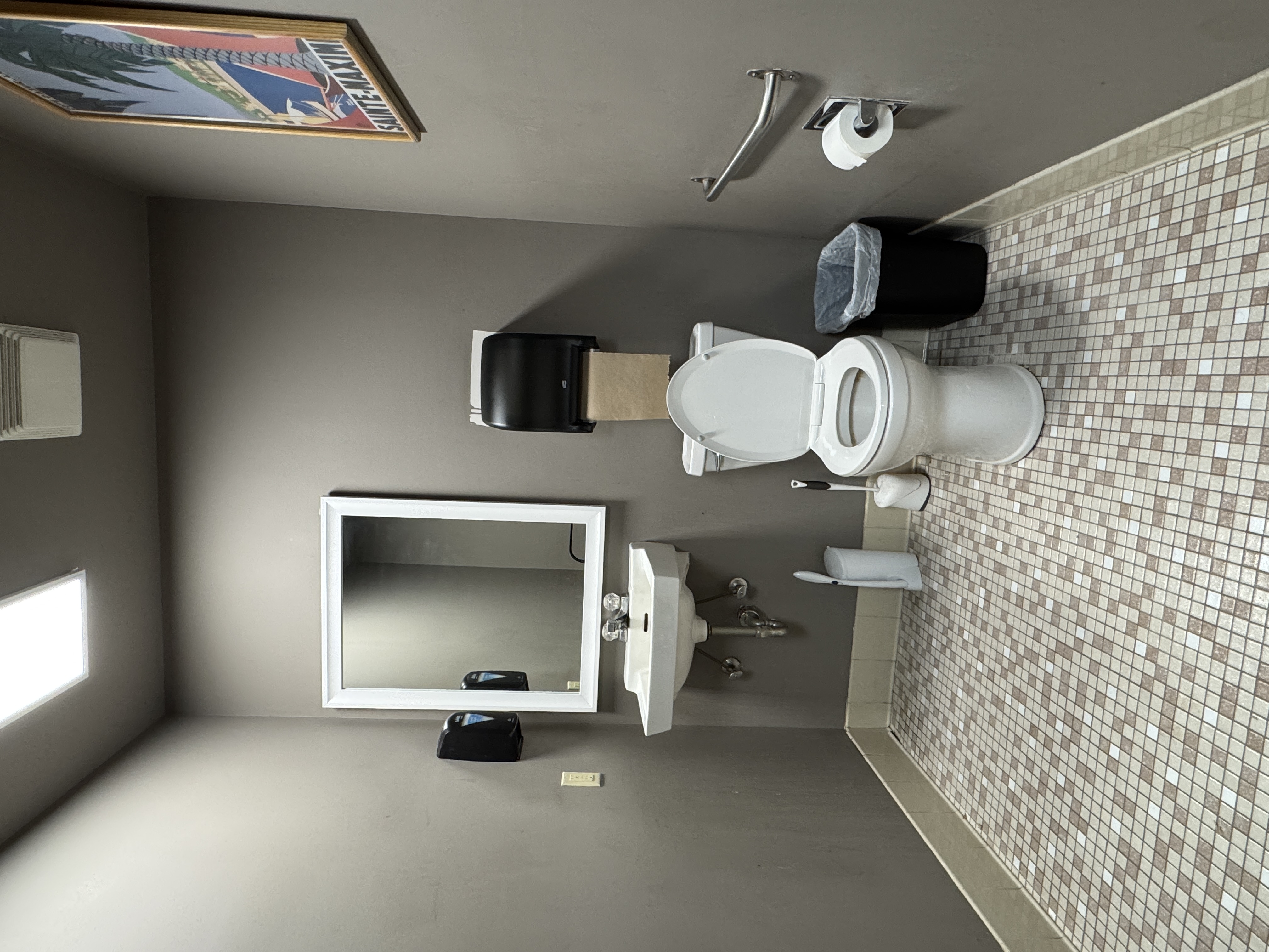 Bathroom.JPG