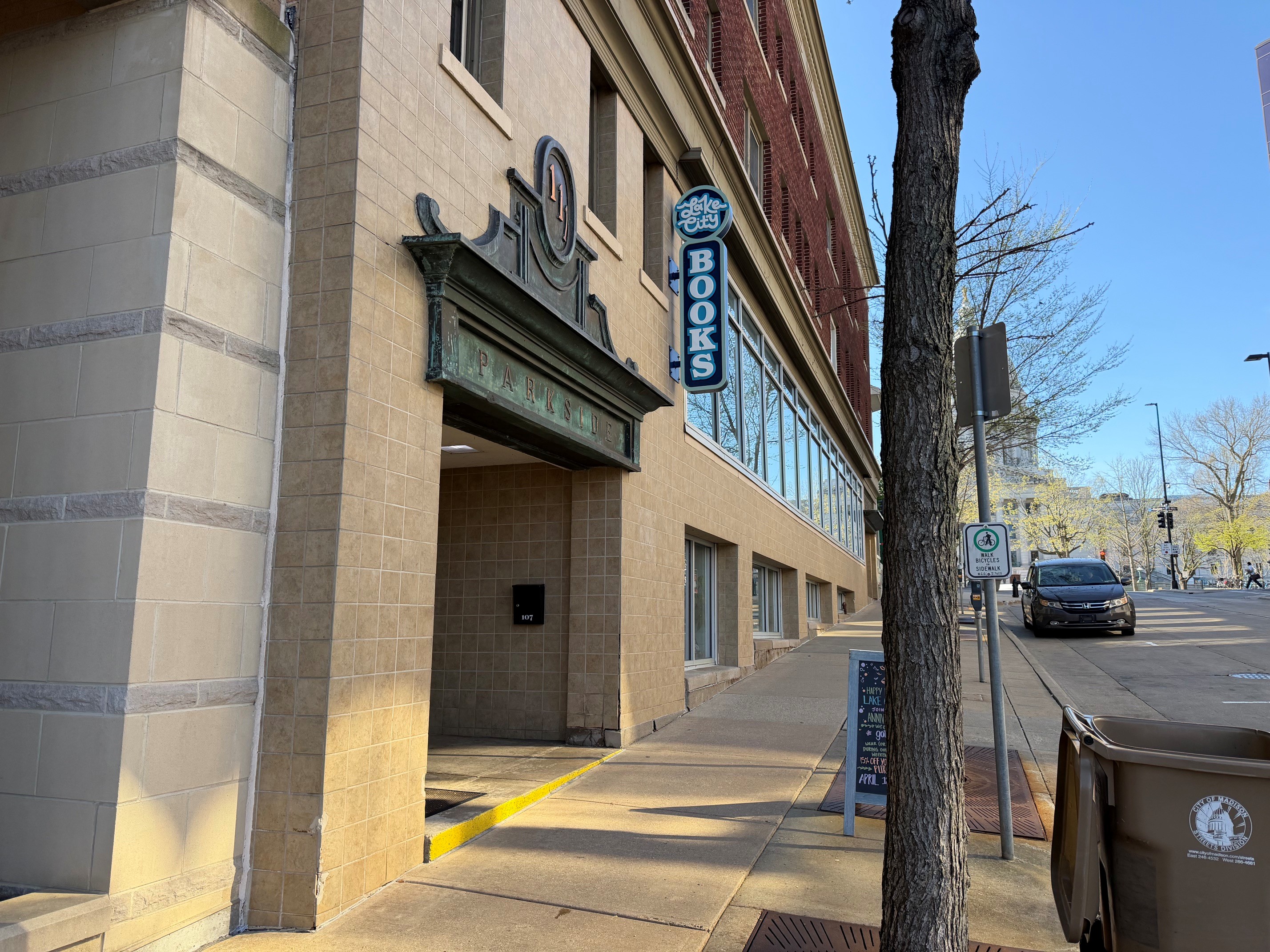 107 N Hamilton St - Pic 4.jpg