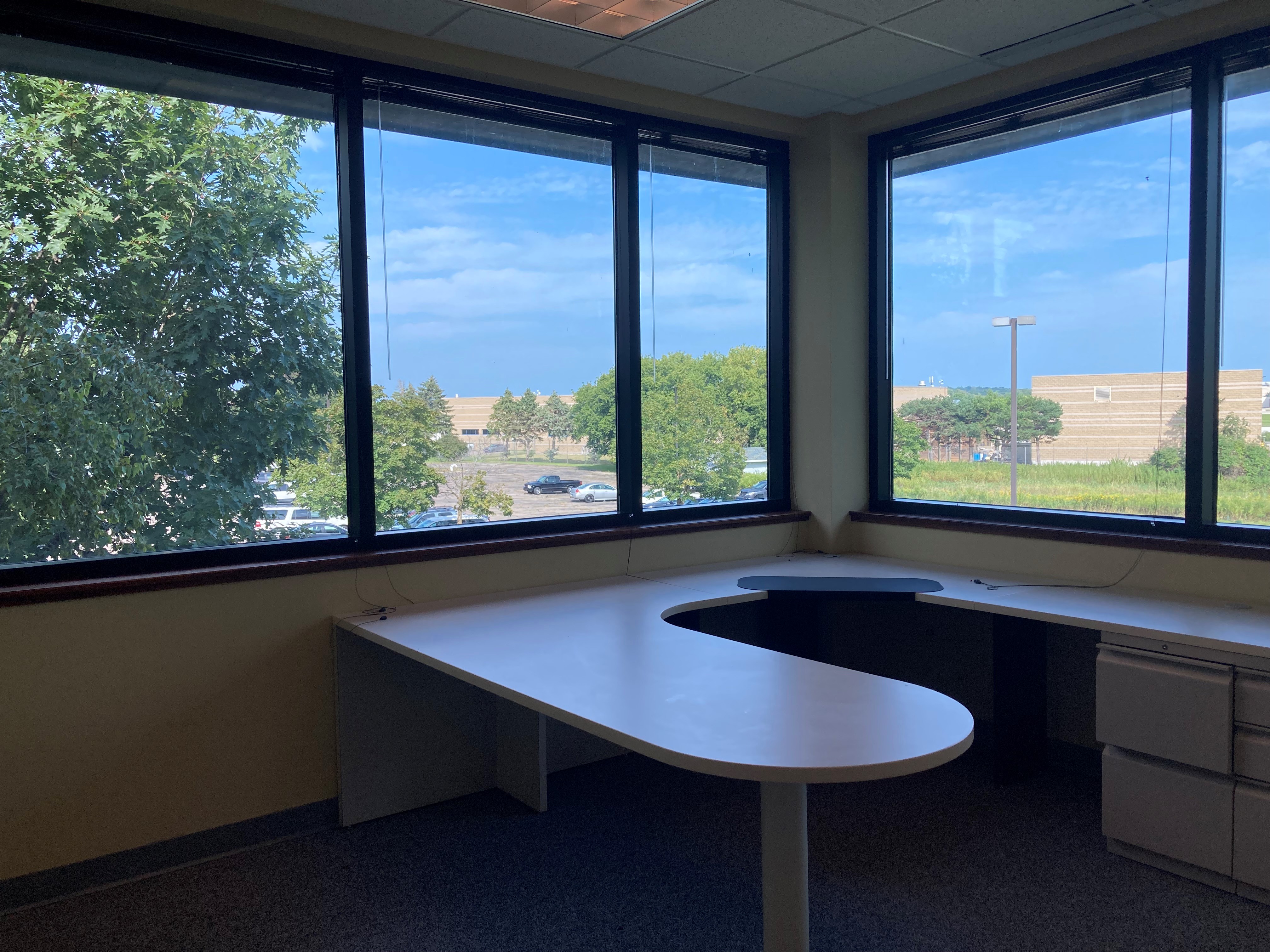 2901 International Lane - Office Pic 2.jpg