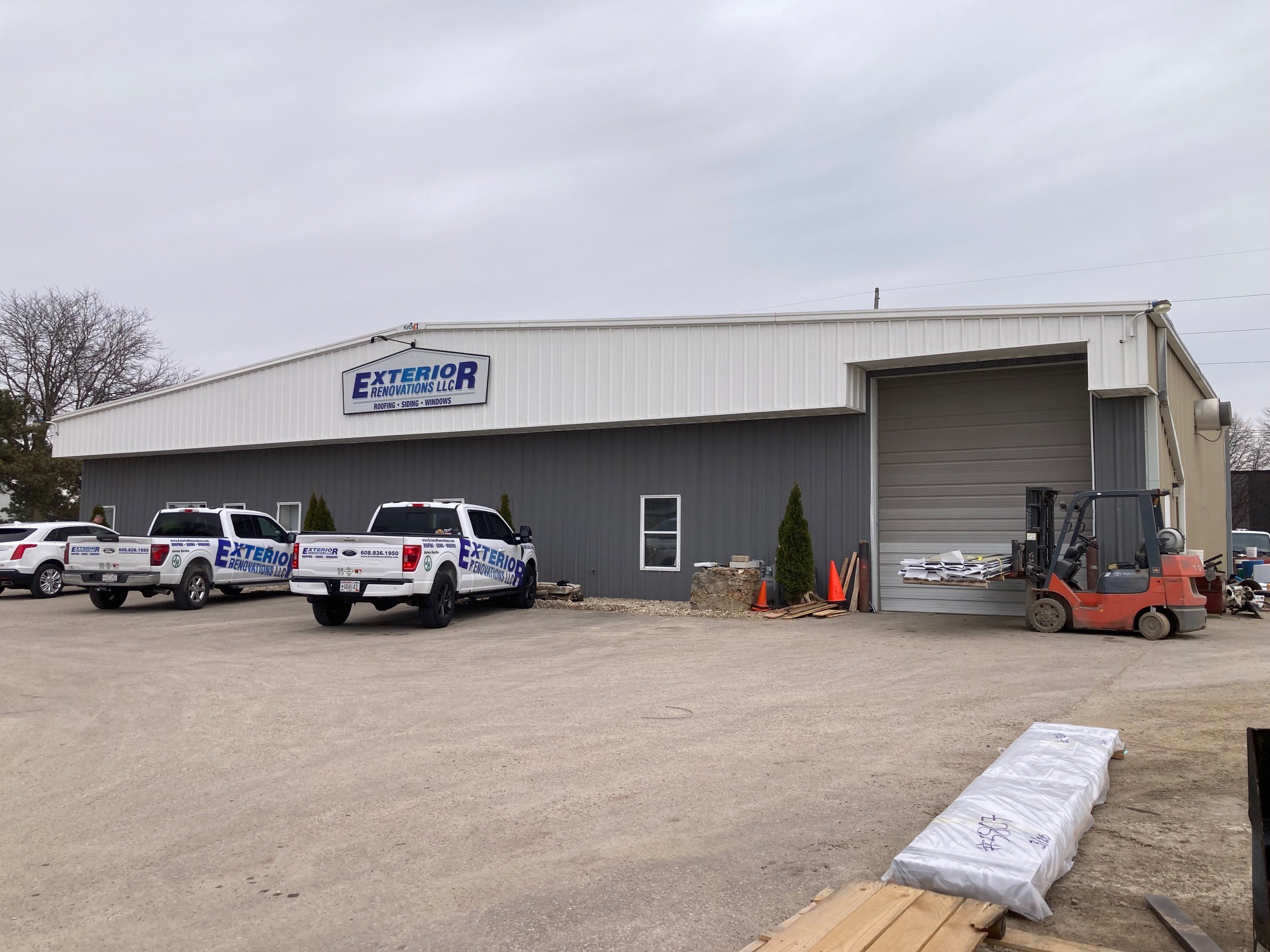 2405 Parview Rd - Pic 1.jpg