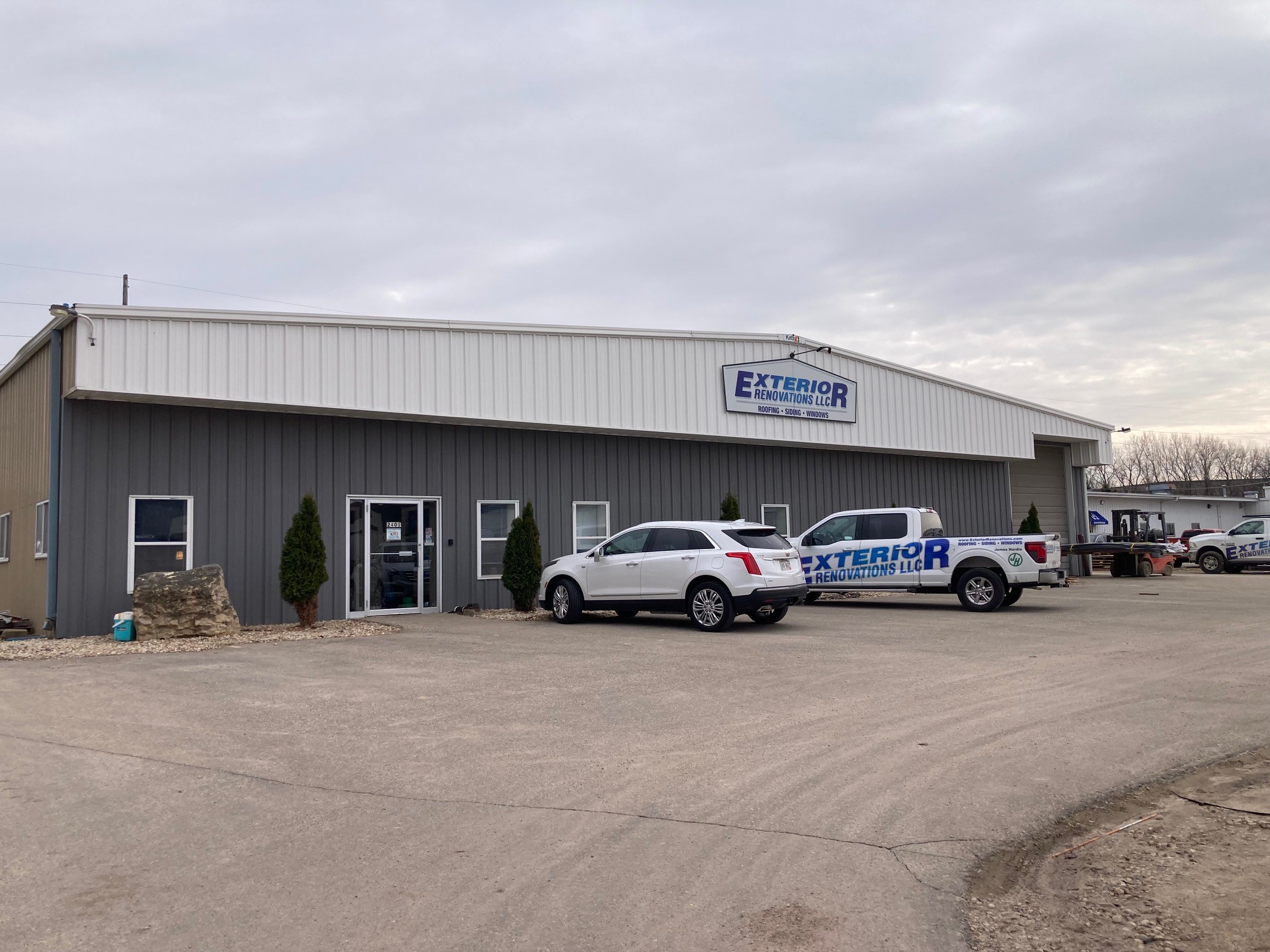 2405 Parview Rd - Pic 2.jpg