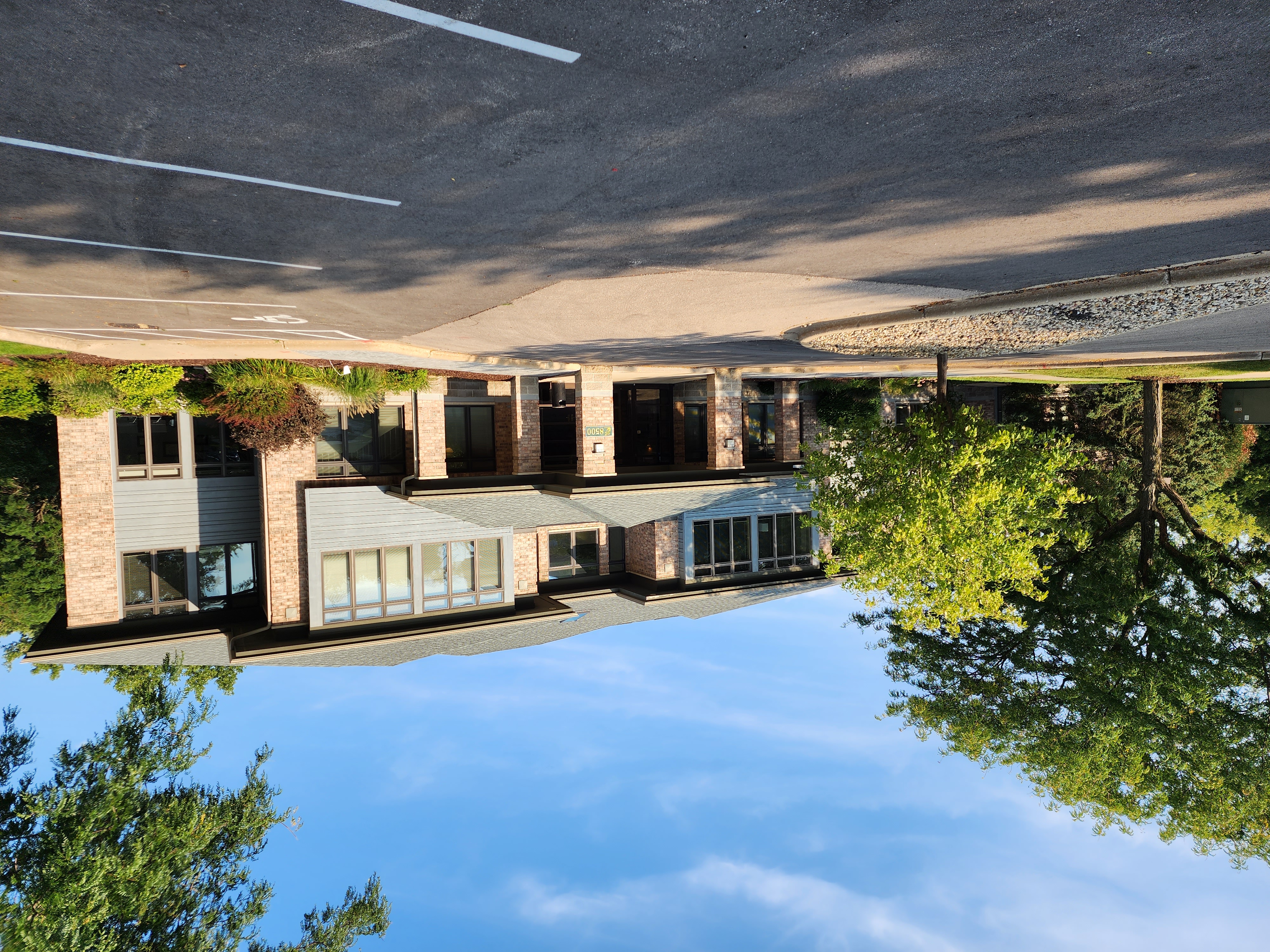 8500 Greenway - Pic 1.jpg