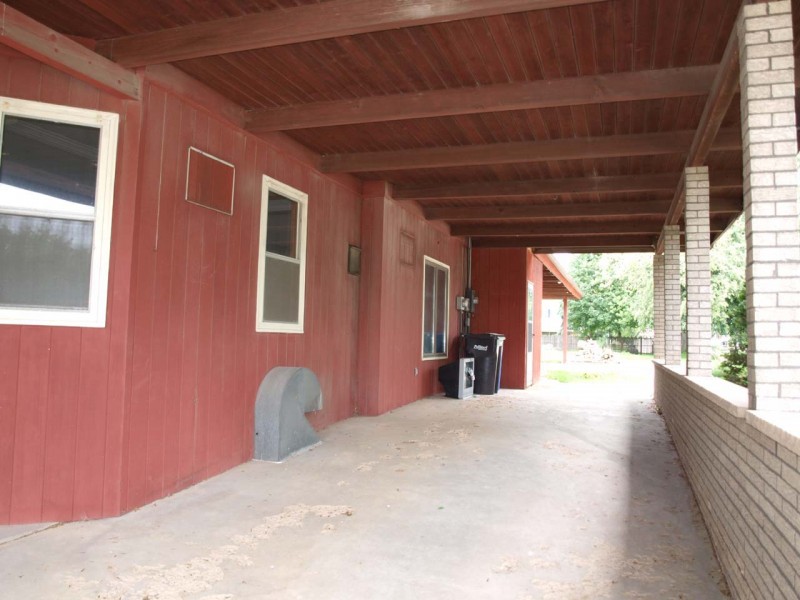 carport.jpg