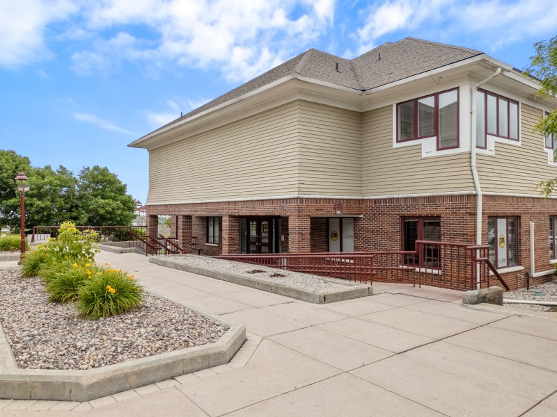 615 South 8th St-18.jpg