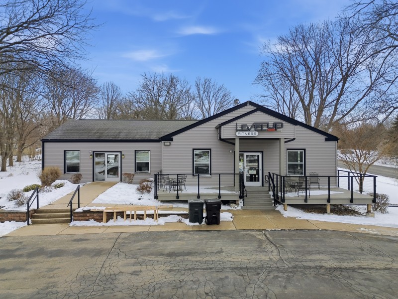 1_225_hoel_ave_drone_001.jpg