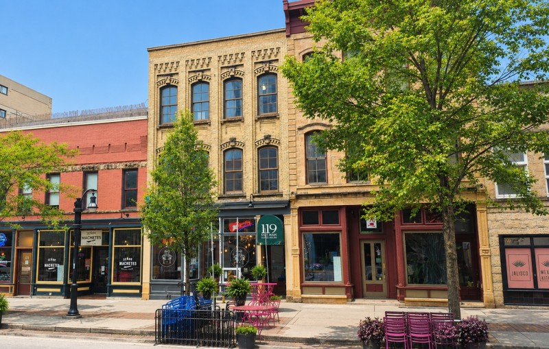 Main St - Exterior.jpg